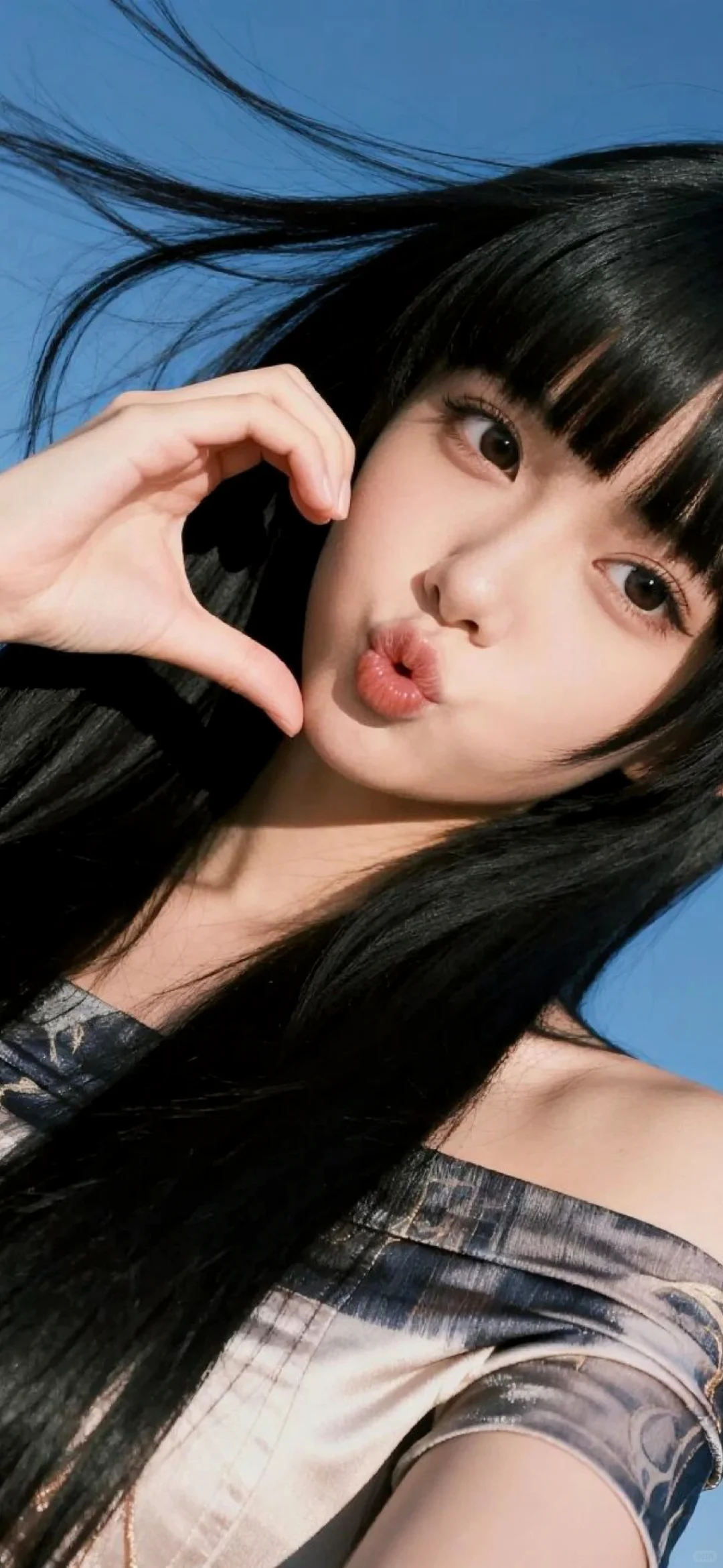 长发是她的神啊～～～ai壁纸