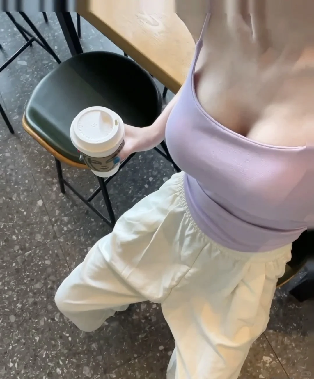 我真的夸累了！这种清冷温柔感真的绝绝紫！