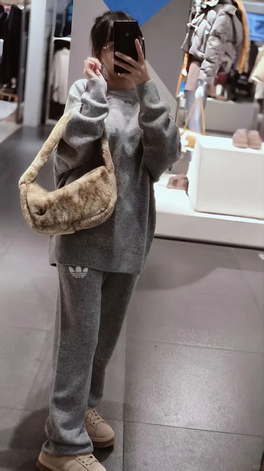 三叶草新款运动套装|灰色系搭配