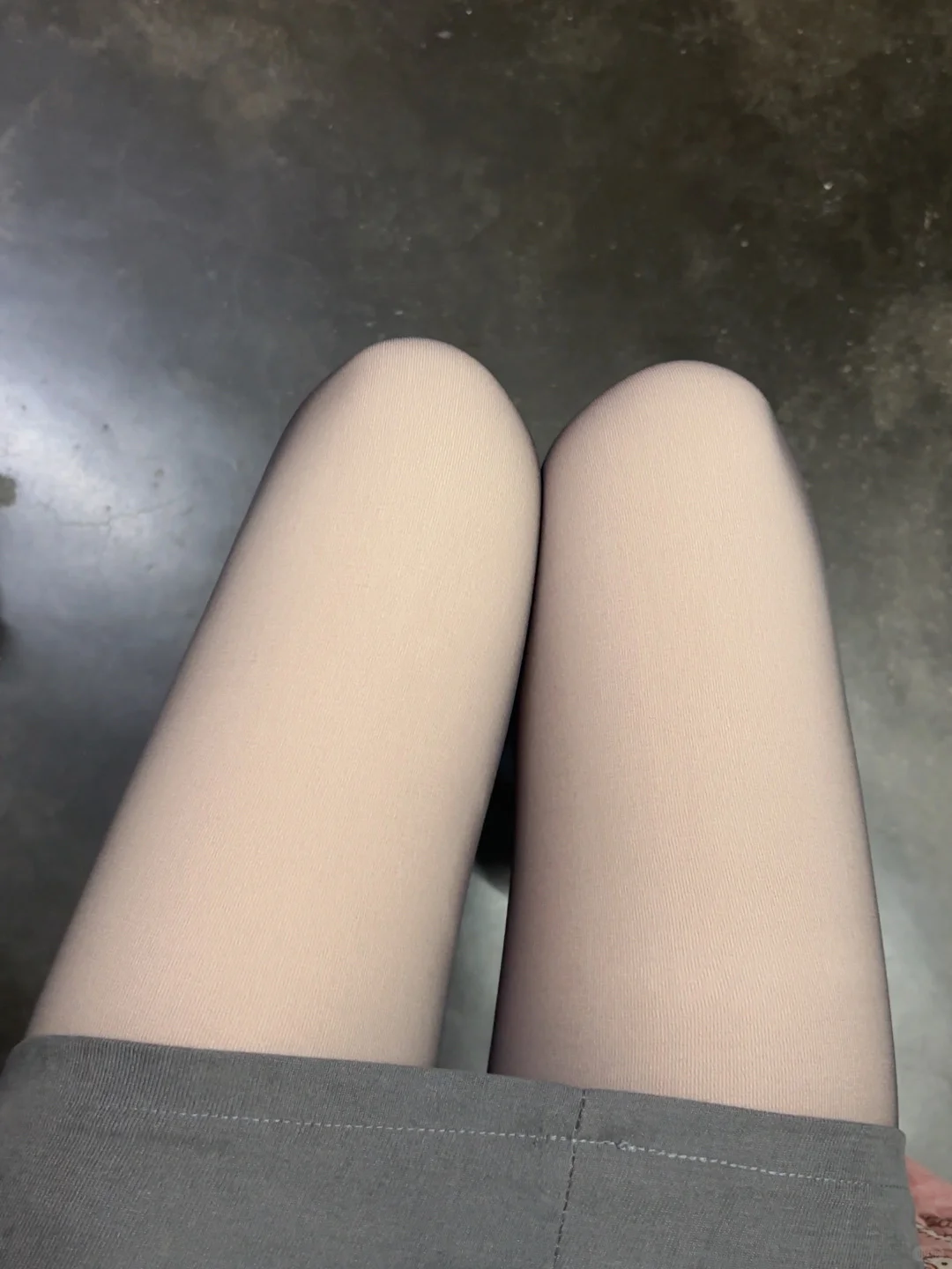 加绒黑丝才是冬日作弊神器！配堆堆袜嫩爆啦