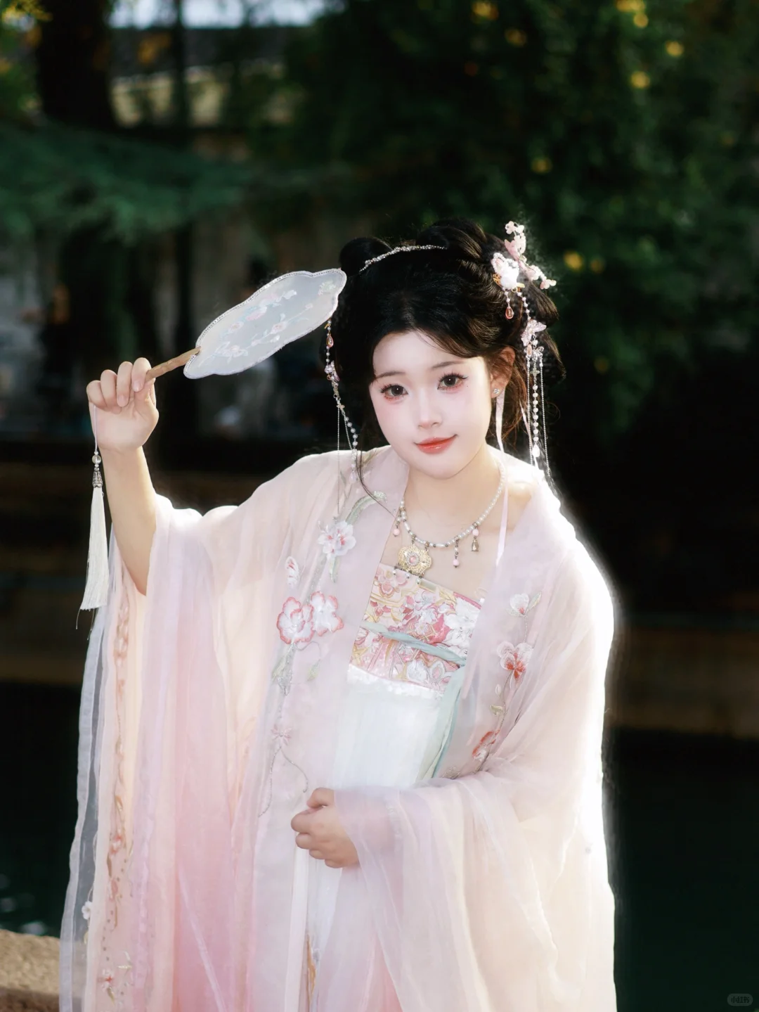 本小姐自然是娇生惯养的啦oᴗOಣ