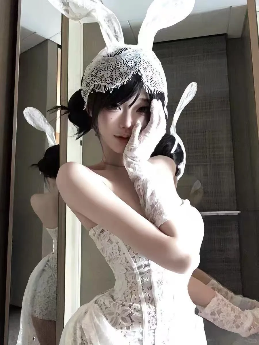 好纯欲的兔子小姐💞