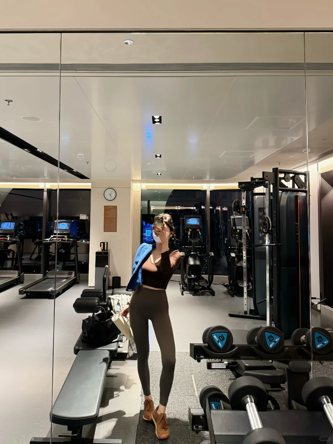 要不断的 反复的 爱上了不起的自己