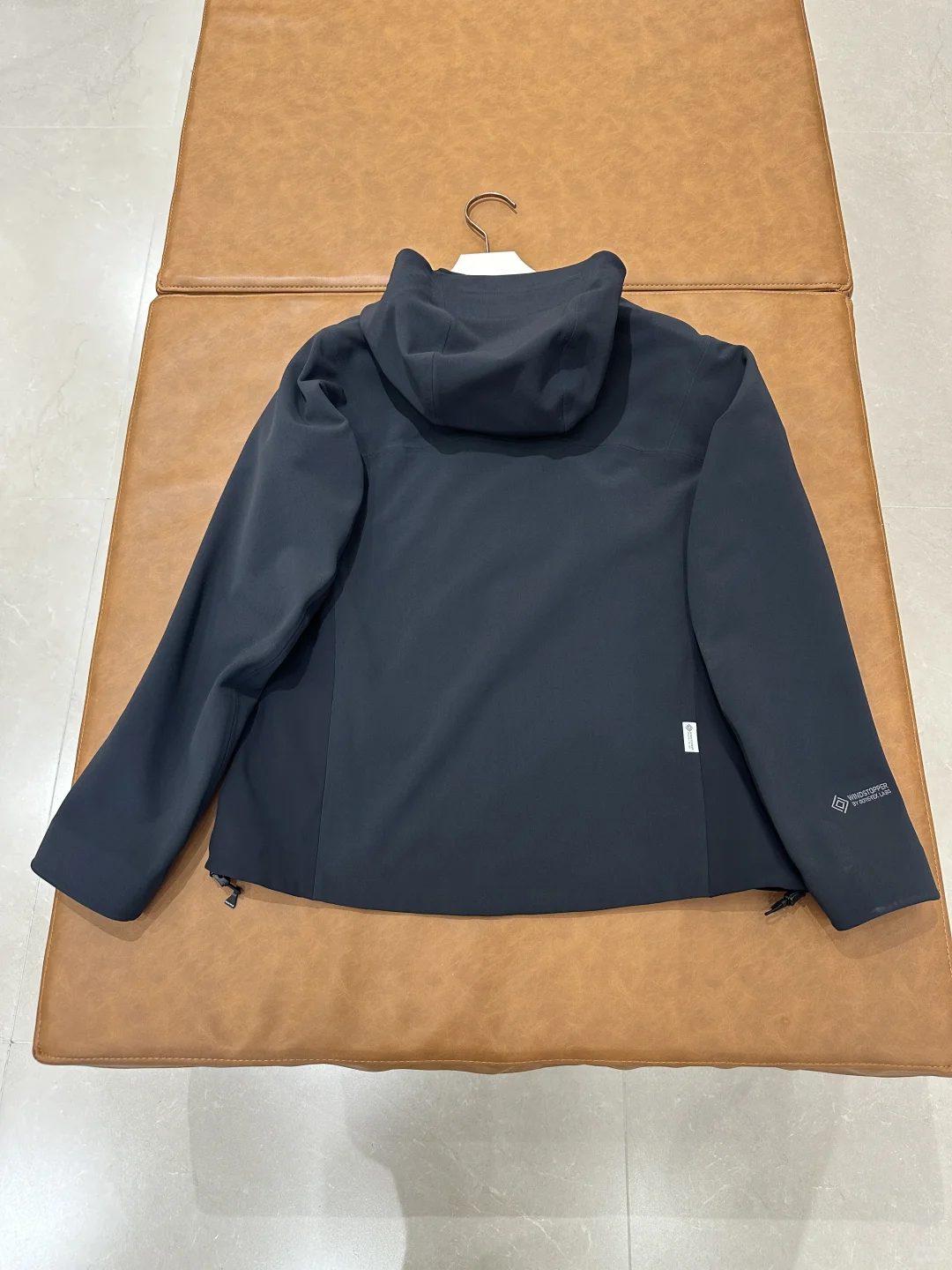 可隆女款软壳外套|可隆薄外套