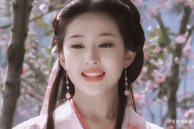 一颦一笑皆古典，刘亦菲是古装天花板吗？