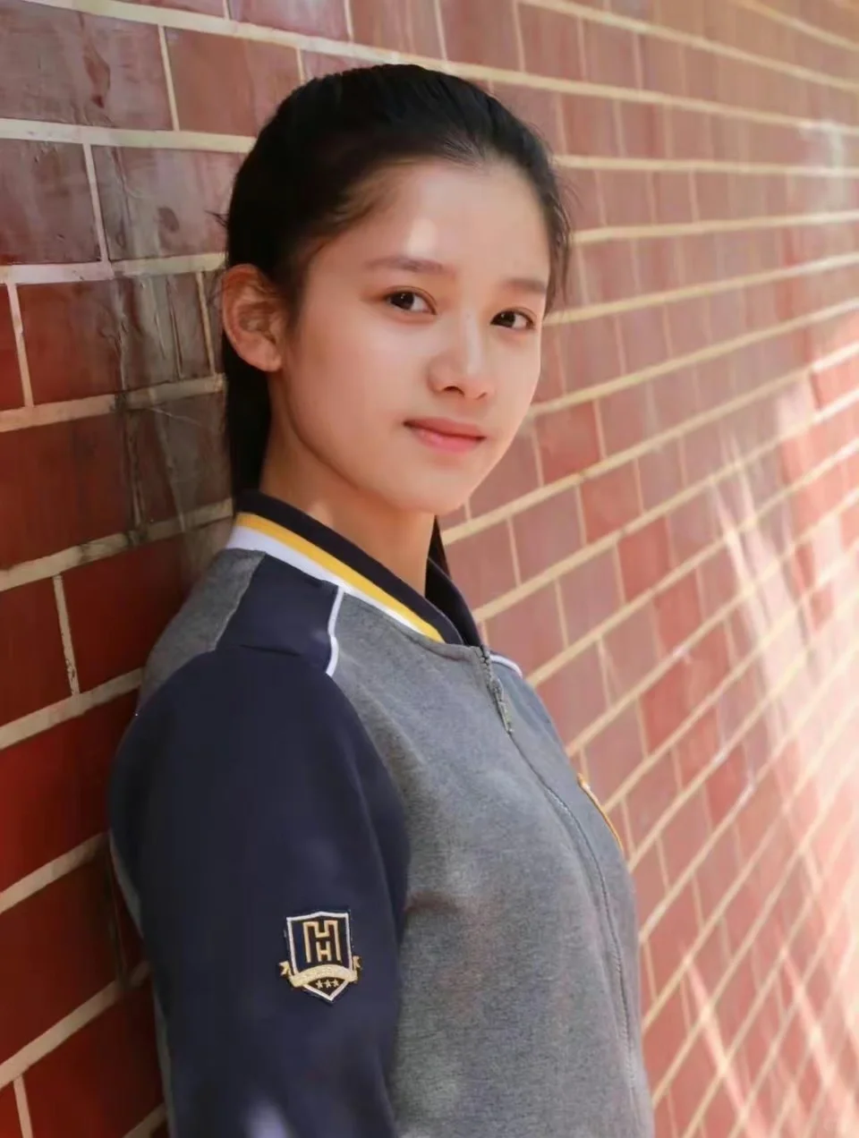 你没见过的张婧仪