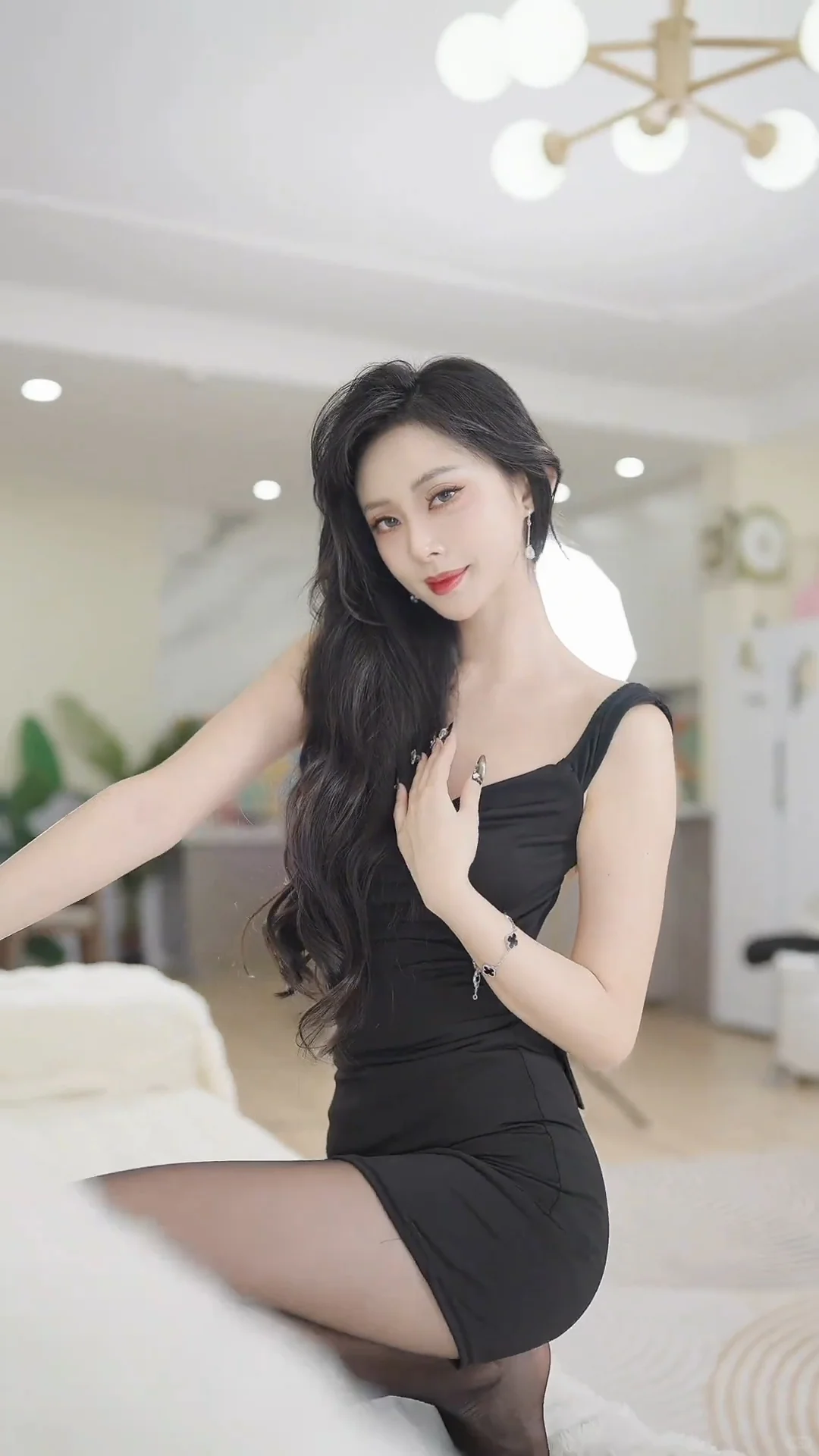 黑丝的诱惑，美腿的诱惑、