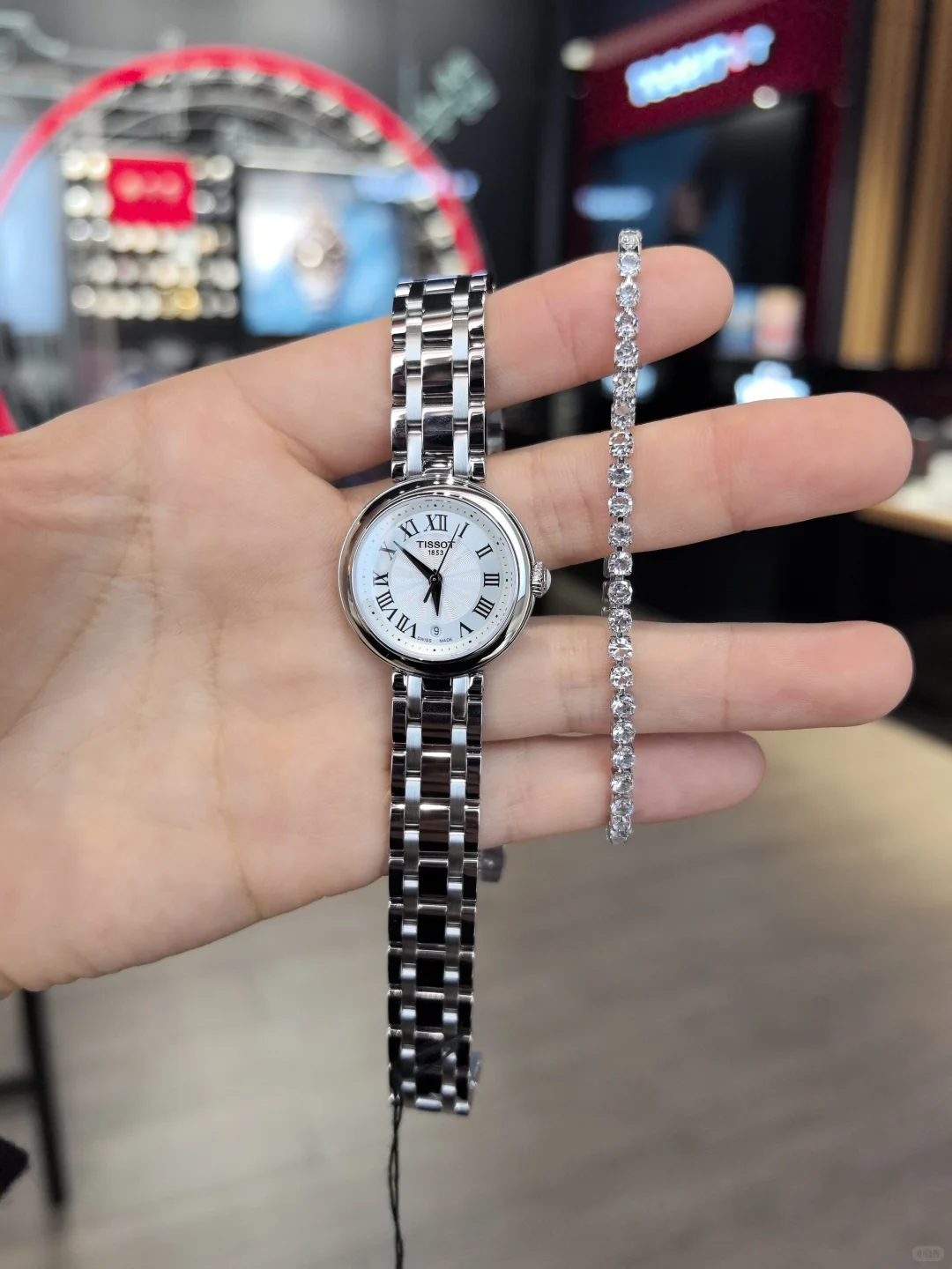 1. 刘亦菲同款！天梭小美人把优雅刻进DNA✨