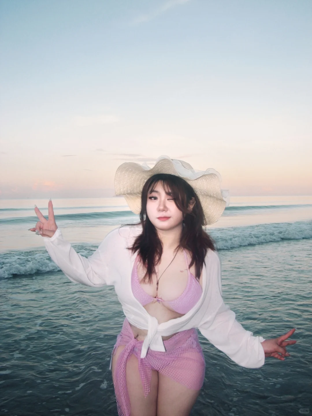 163/170胖宝宝大方去穿比基尼👙三亚日出