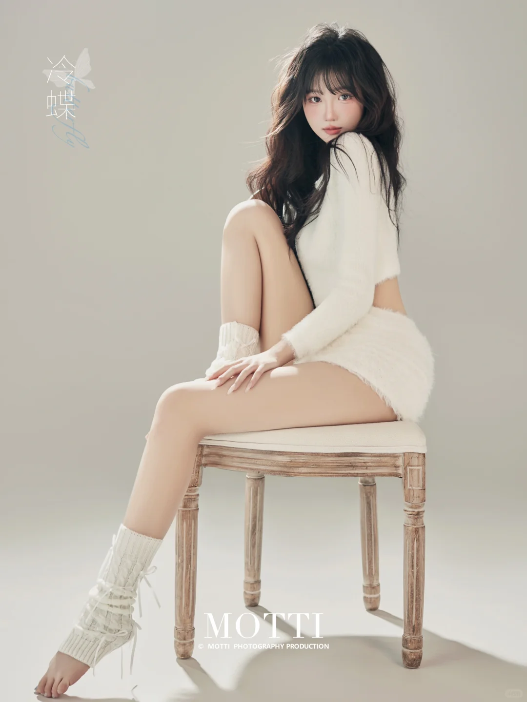 奶fufu的韩系写真🌸少女与鲜花撞了个满怀