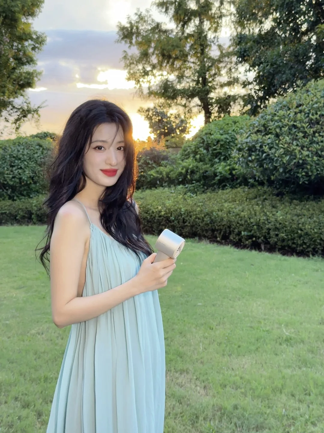 友好市集 | 王楚然假日感穿搭