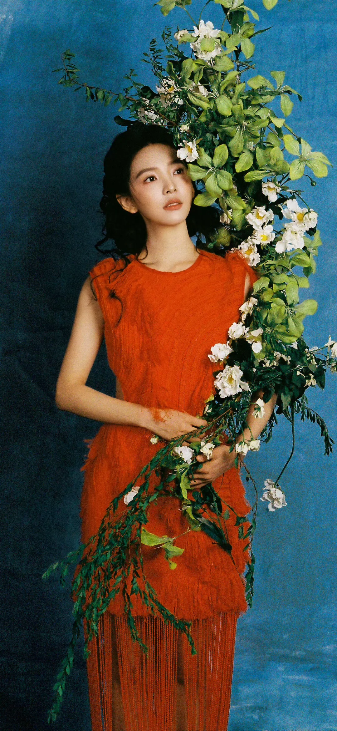 章若楠壁纸！被这组森系写真治愈了🍃