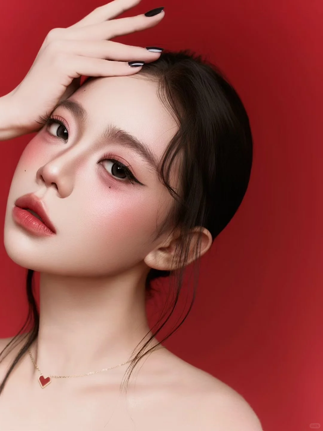 红色韩杂写真绝了～❤️❤️❤️