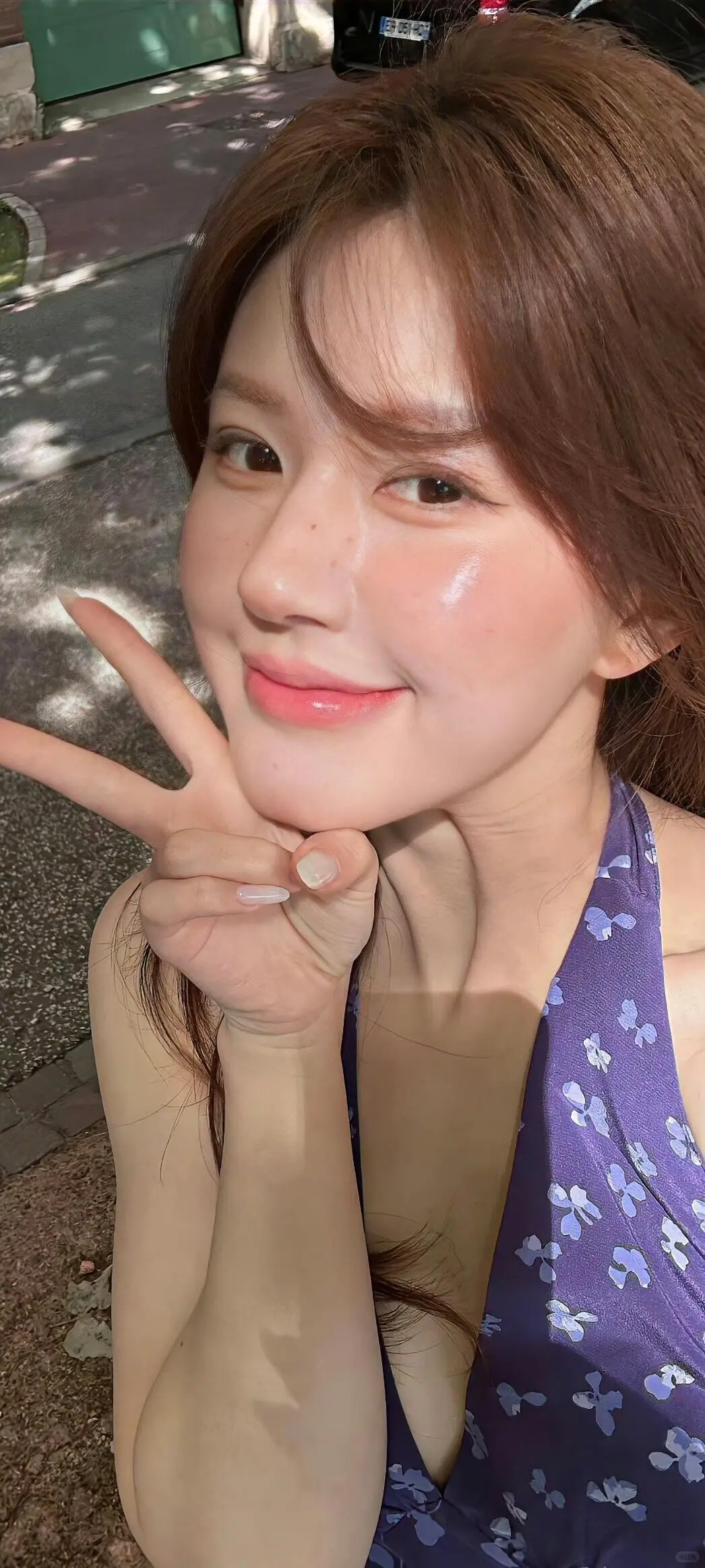 她真的好乖好美好迷人！