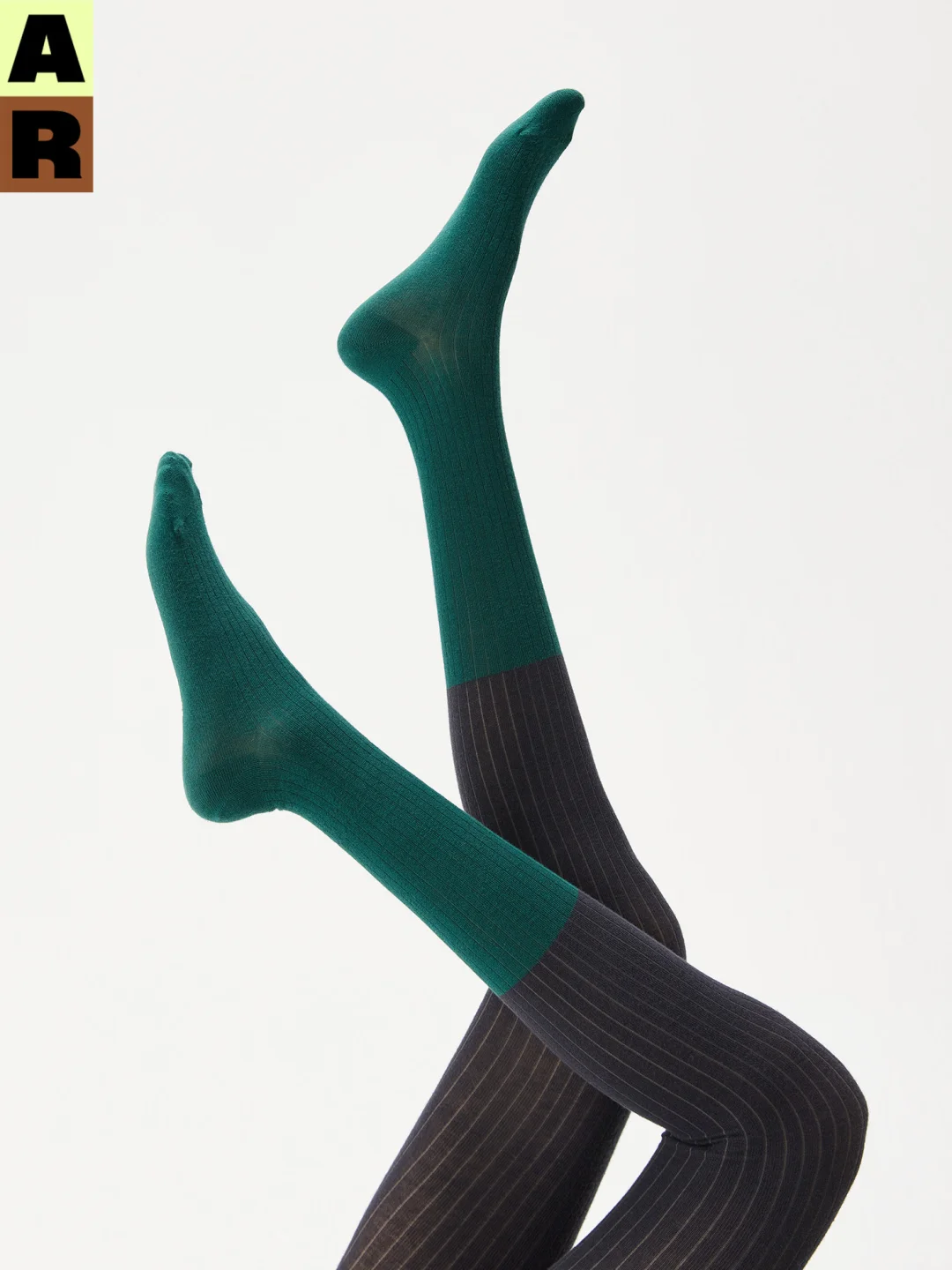 悠然花园｜秋日氛围，用拼接连裤袜「轻」打底