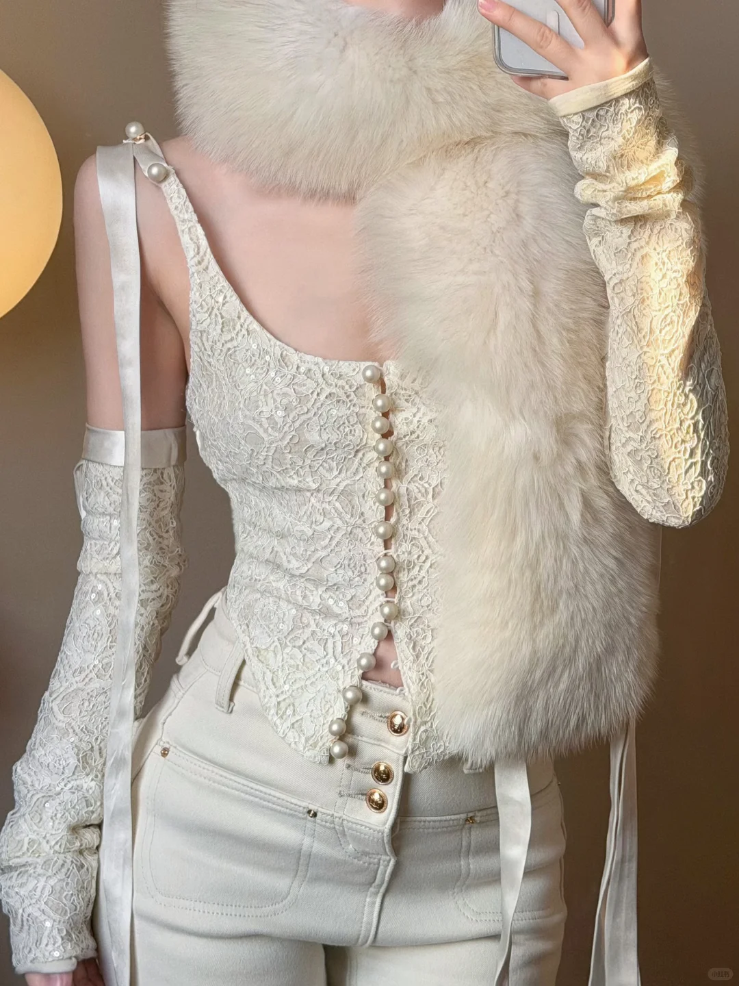 一眼就爱上的蕾丝吊带胸衣！！美的惊心动魄！