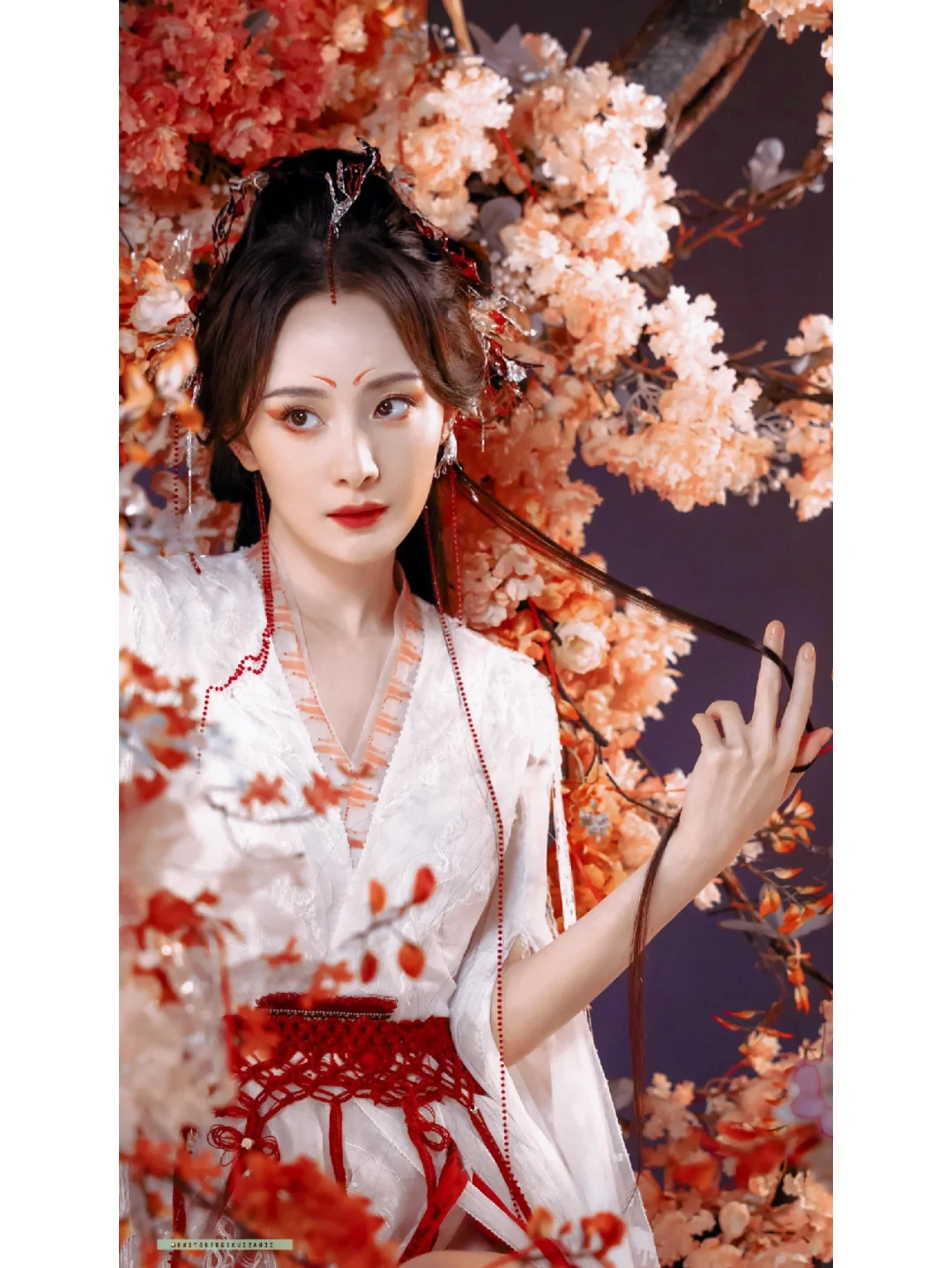 明艳和霸气从来都不冲突吧