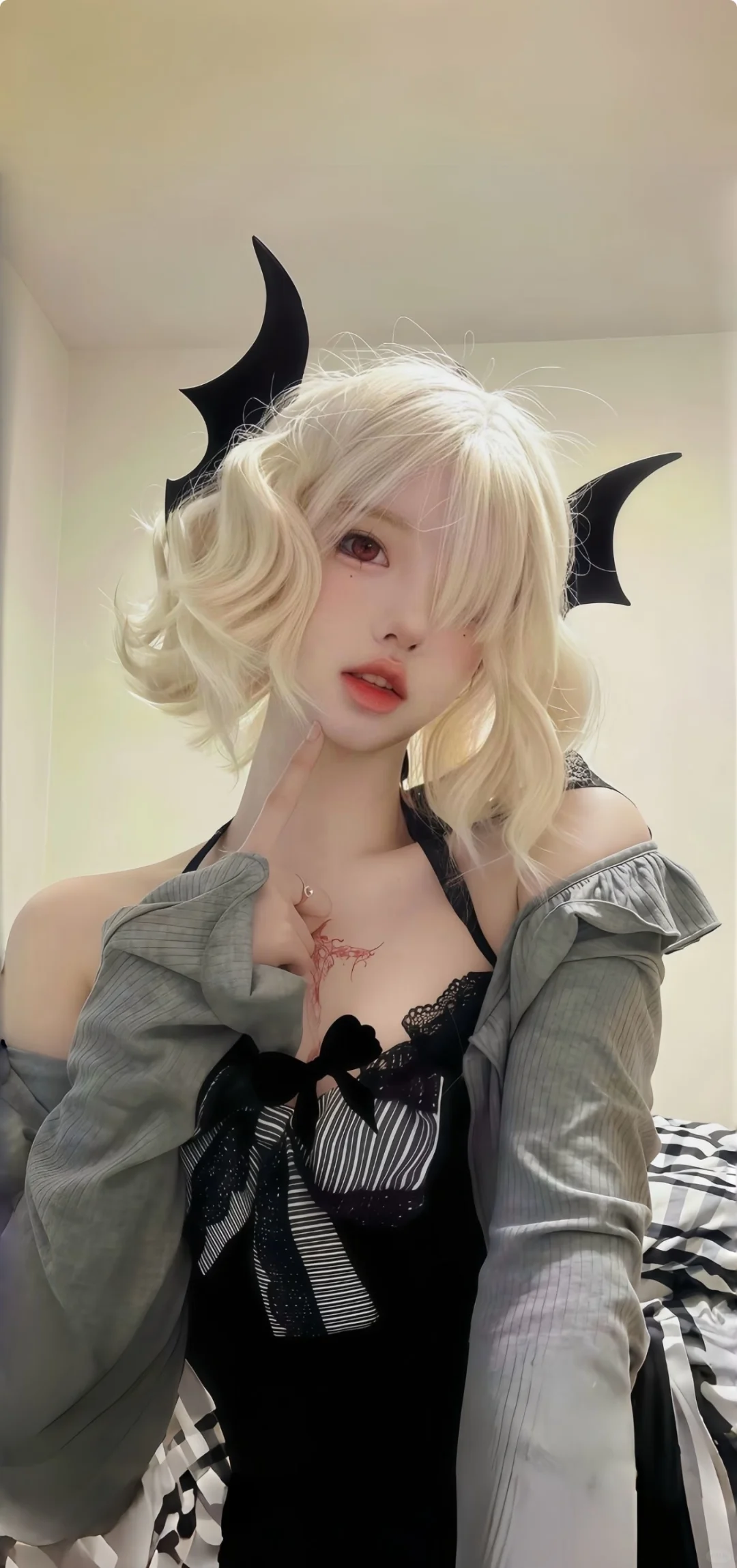 𝑾𝒆𝑪𝒉𝒂𝒕全屏 小众壁纸