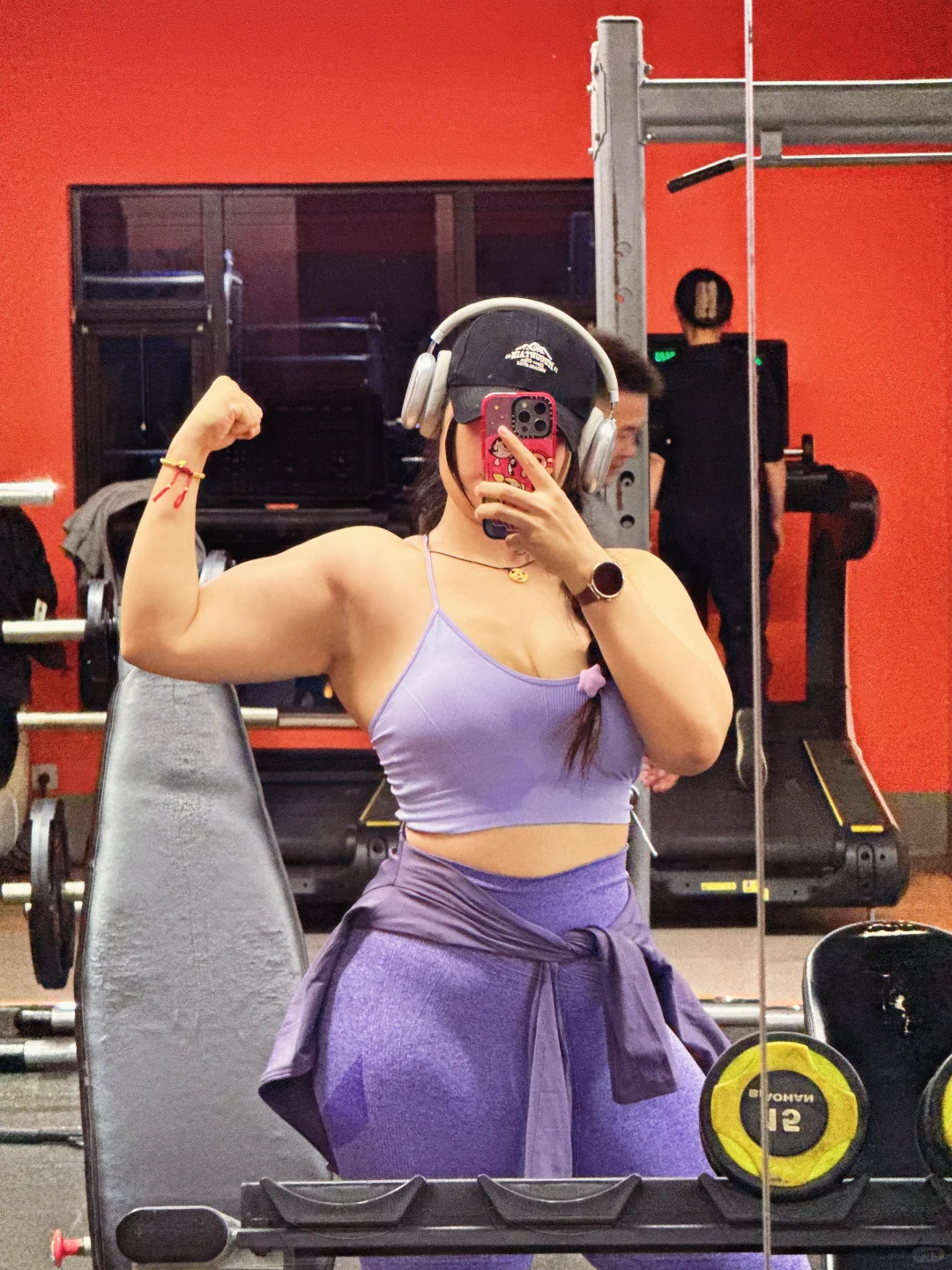 今天是葡萄紫 💜～卧推突破55kg