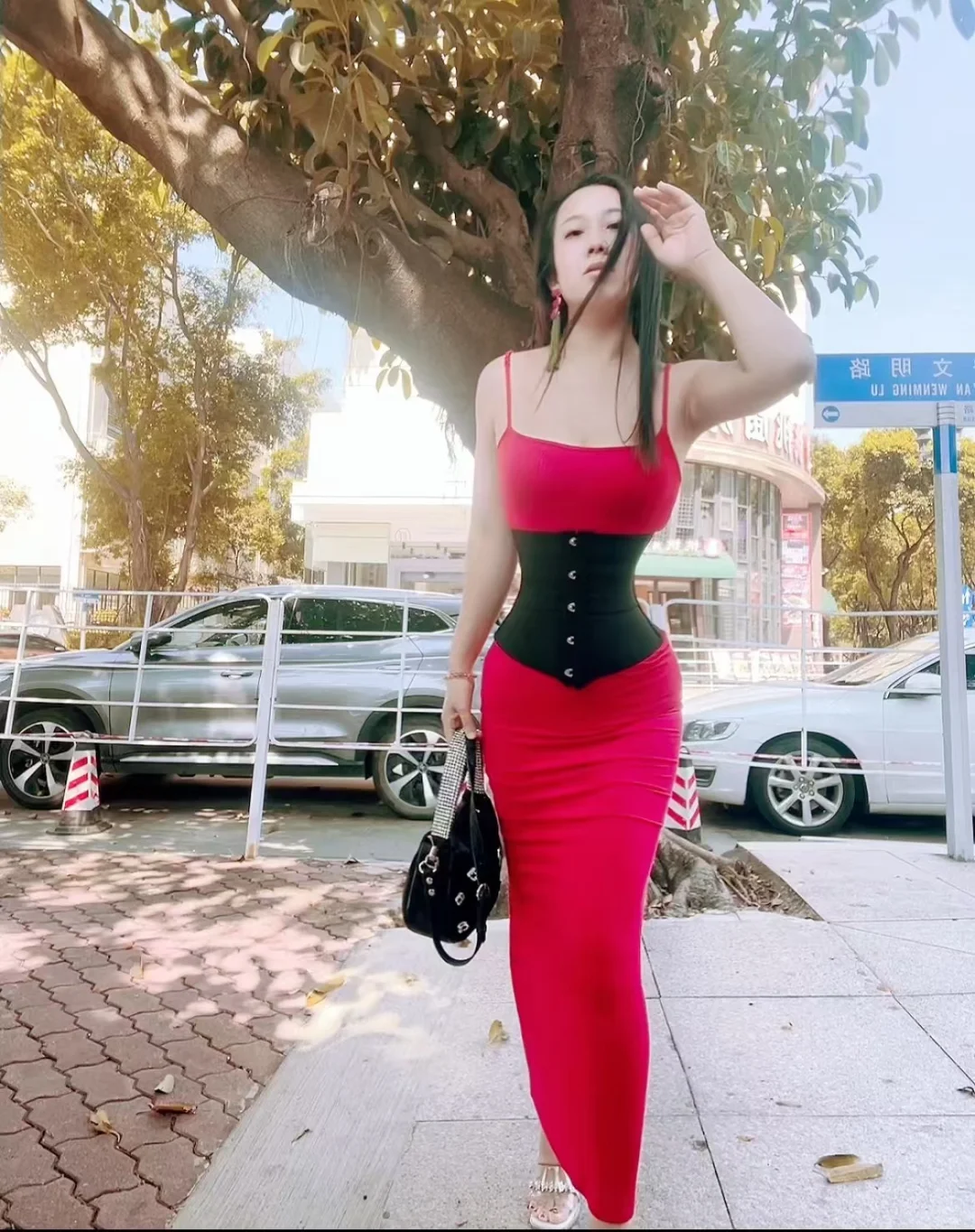 漫画腰臀比 沙漏身材束腰