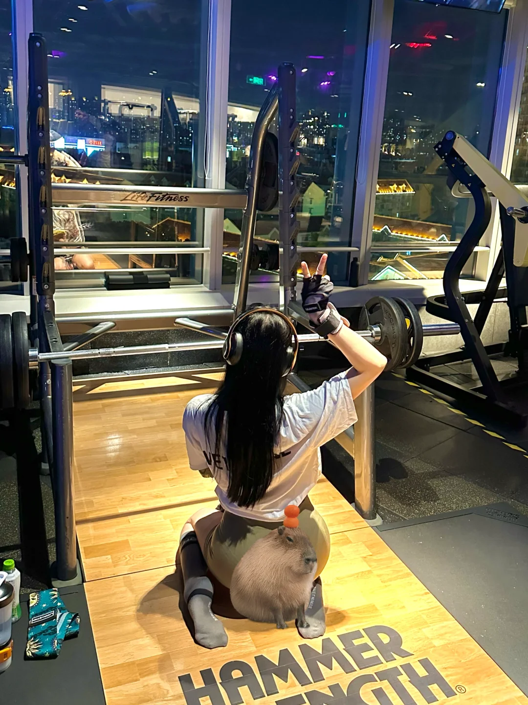 ✌️抢占健身房新的硬拉台！！！