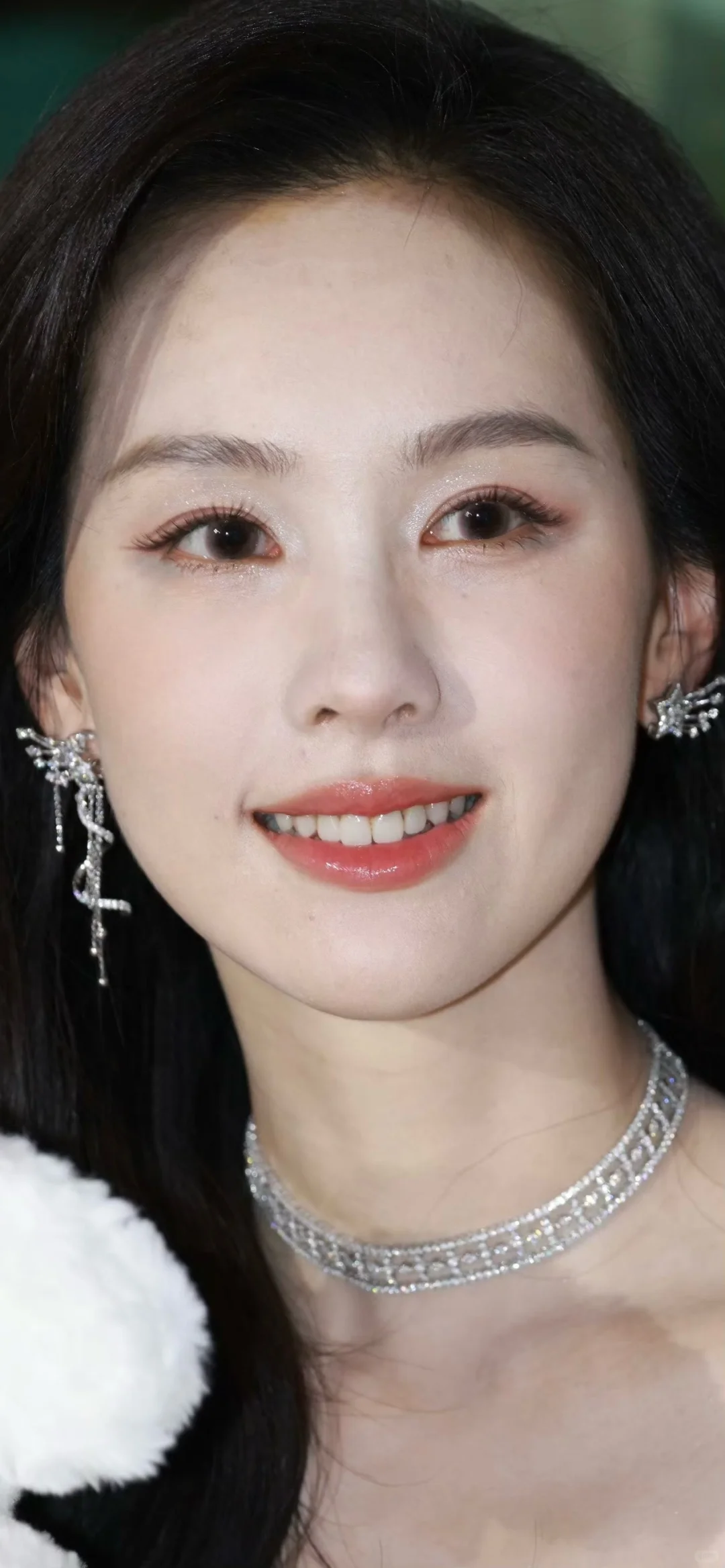 陈都灵 清冷破碎感甜妹 美