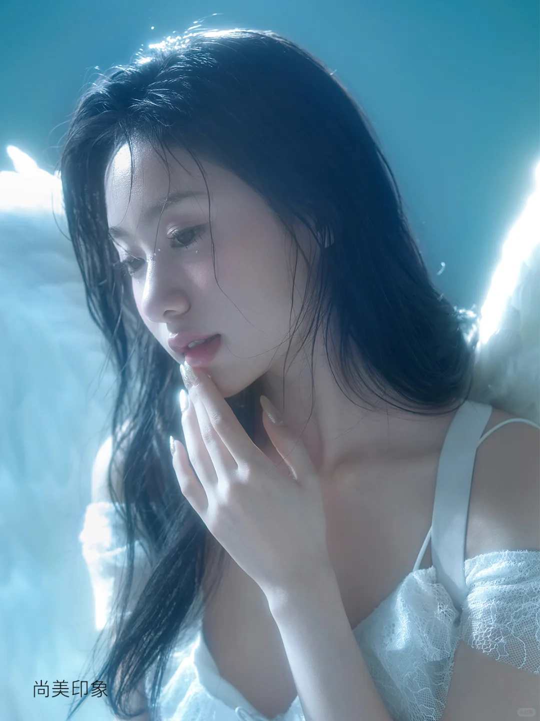 坠入人间的神明少女🕊️🪽天使写真