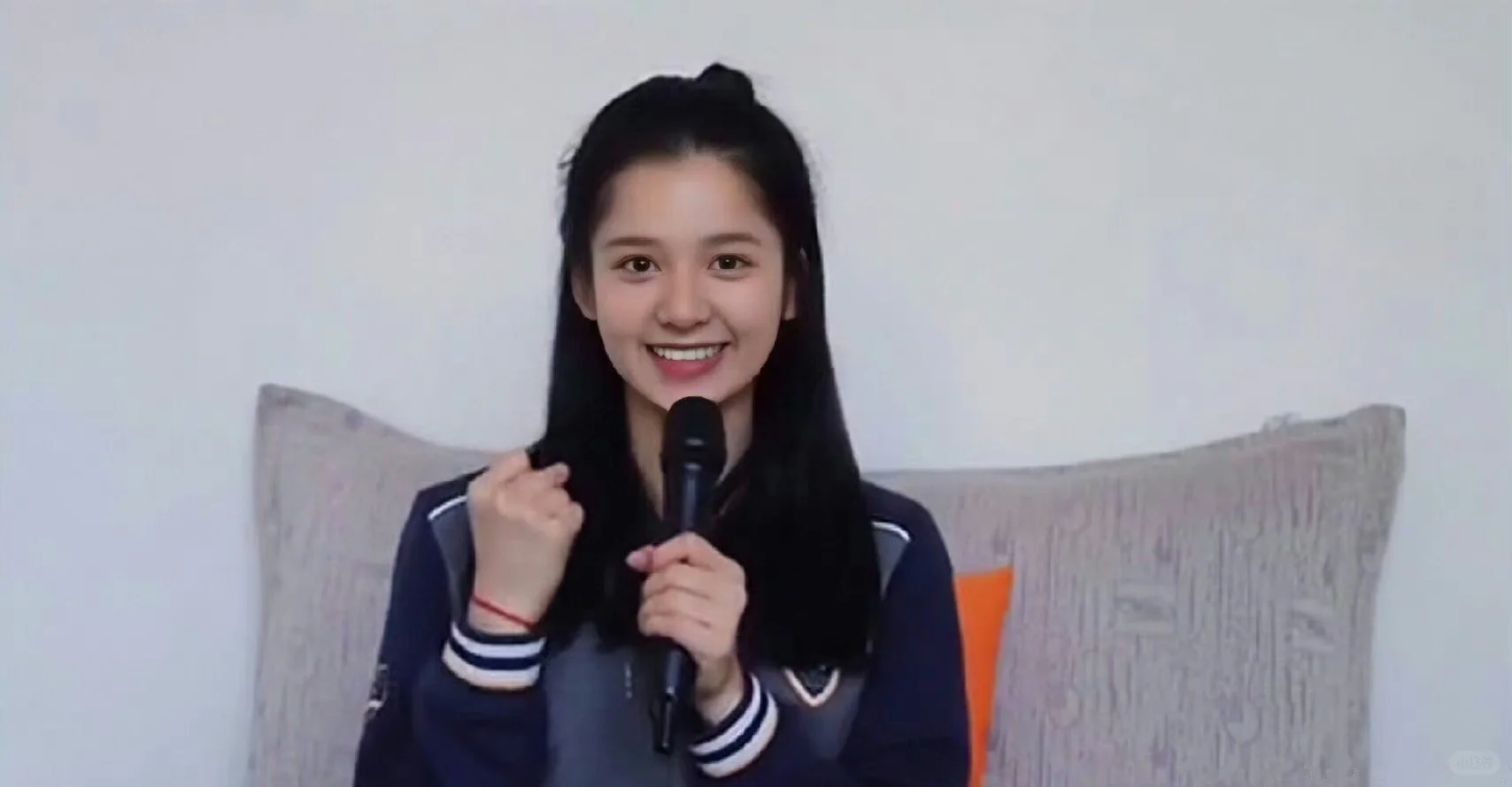 你没见过的张婧仪