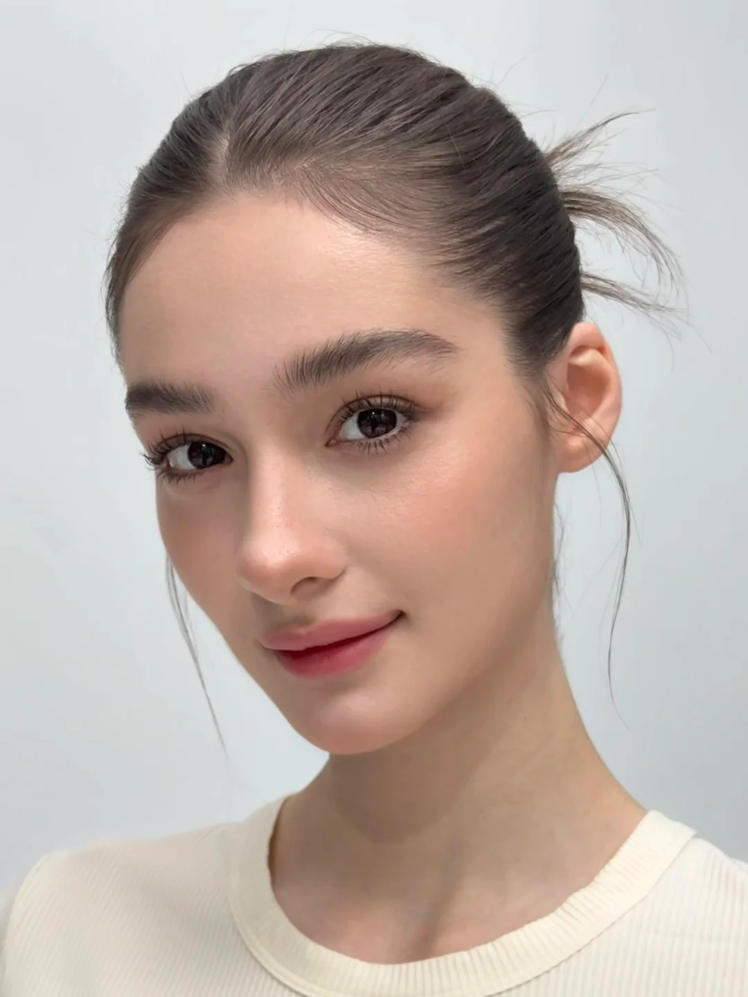 这骨相太优越了