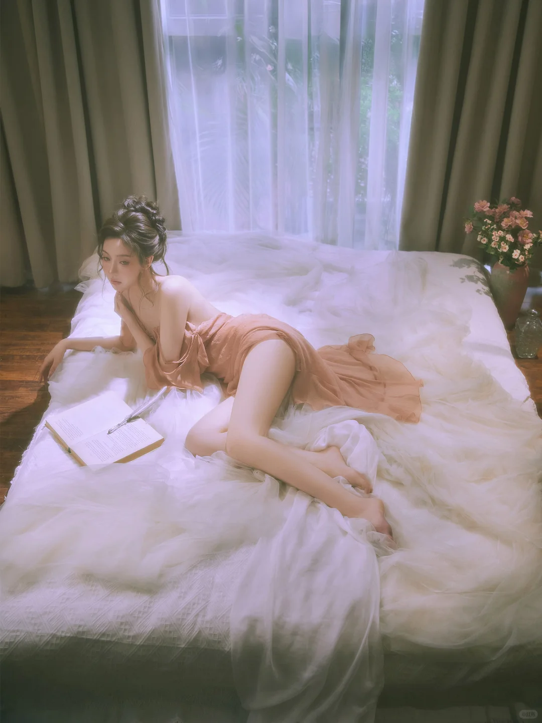 轻私房‖露后背写真真的太有氛围啦