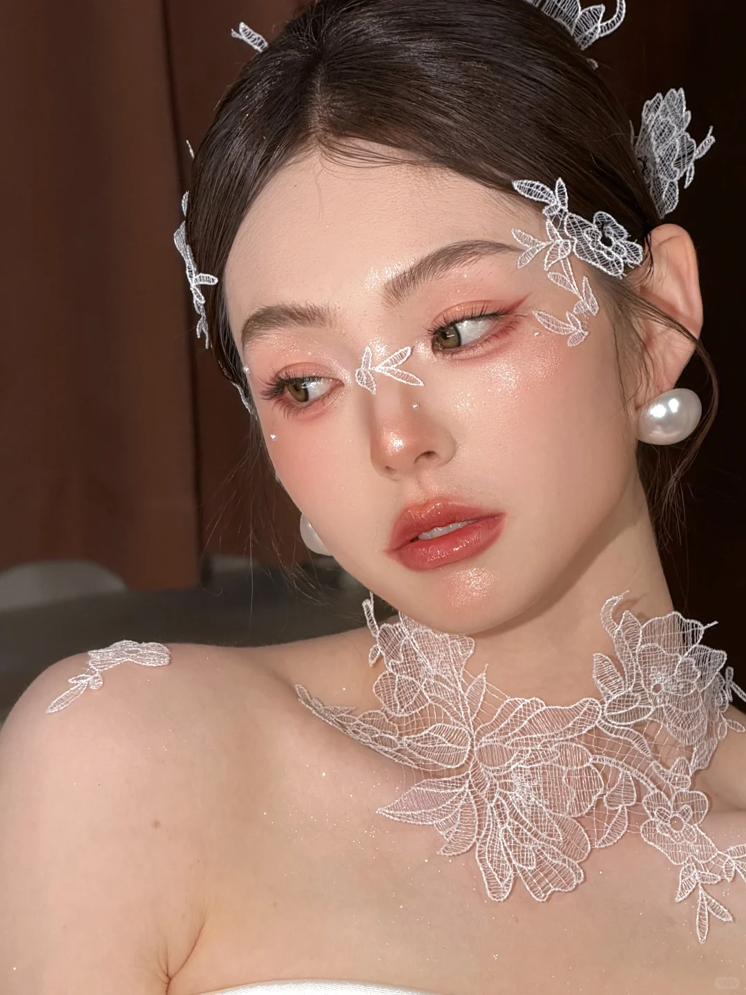 这波蕾丝妆造真是颠覆了三观的美！