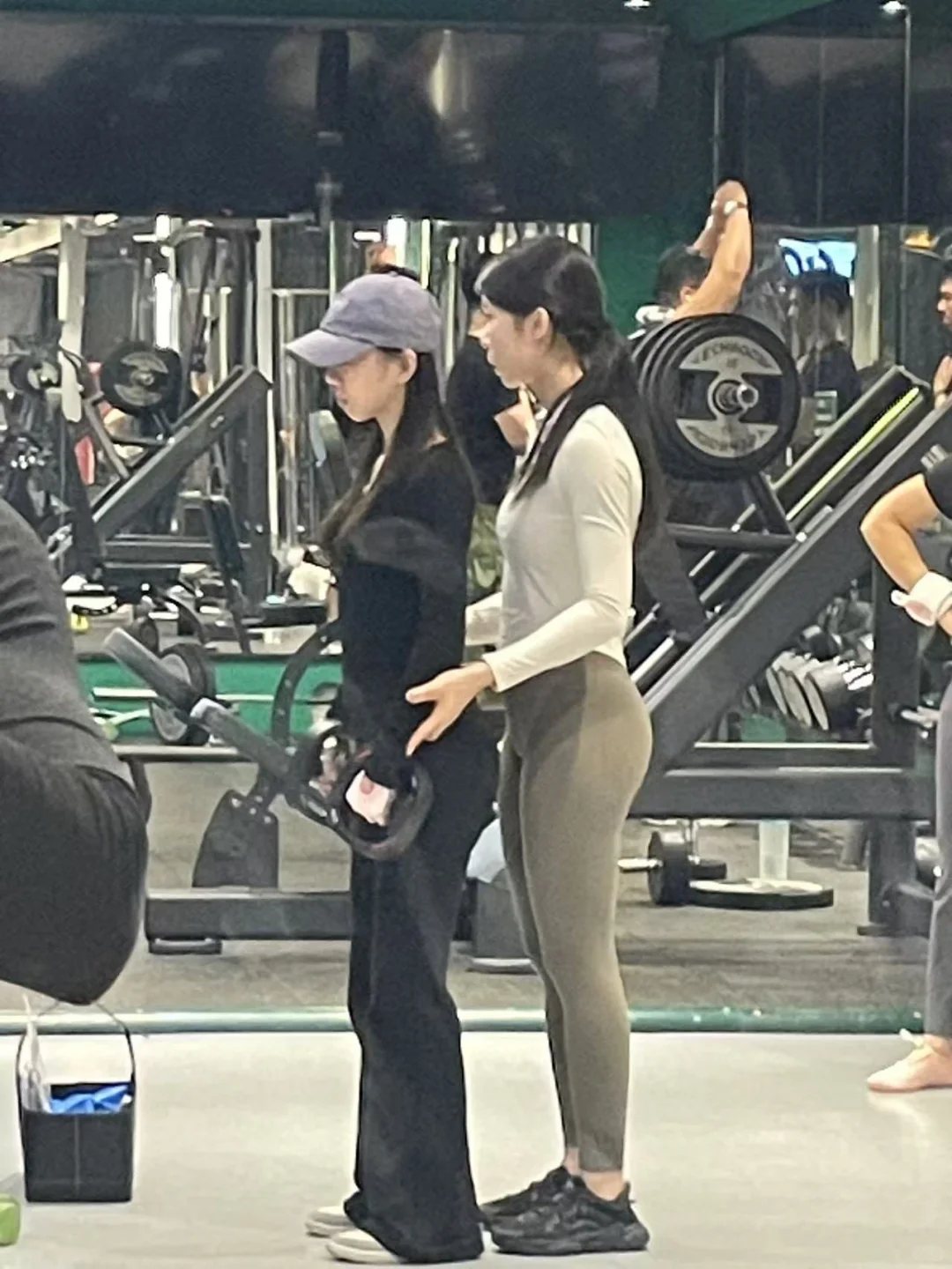 上私教课被人偷拍了