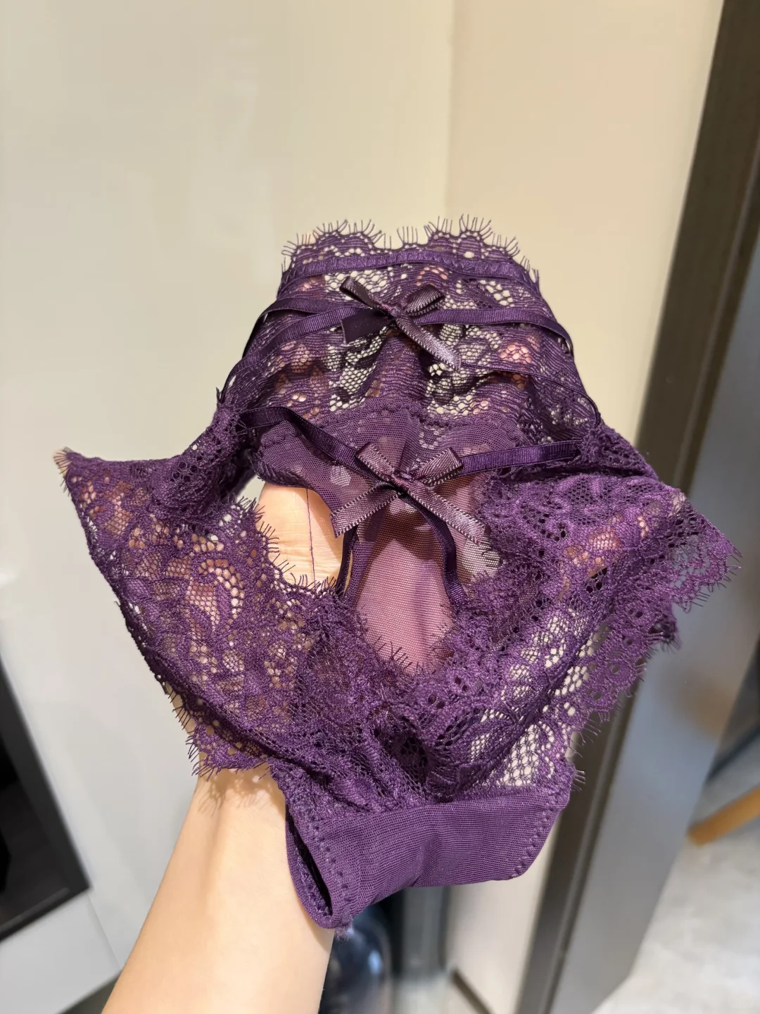 发现一件uma级的蕾丝内裤……约会战袍！！