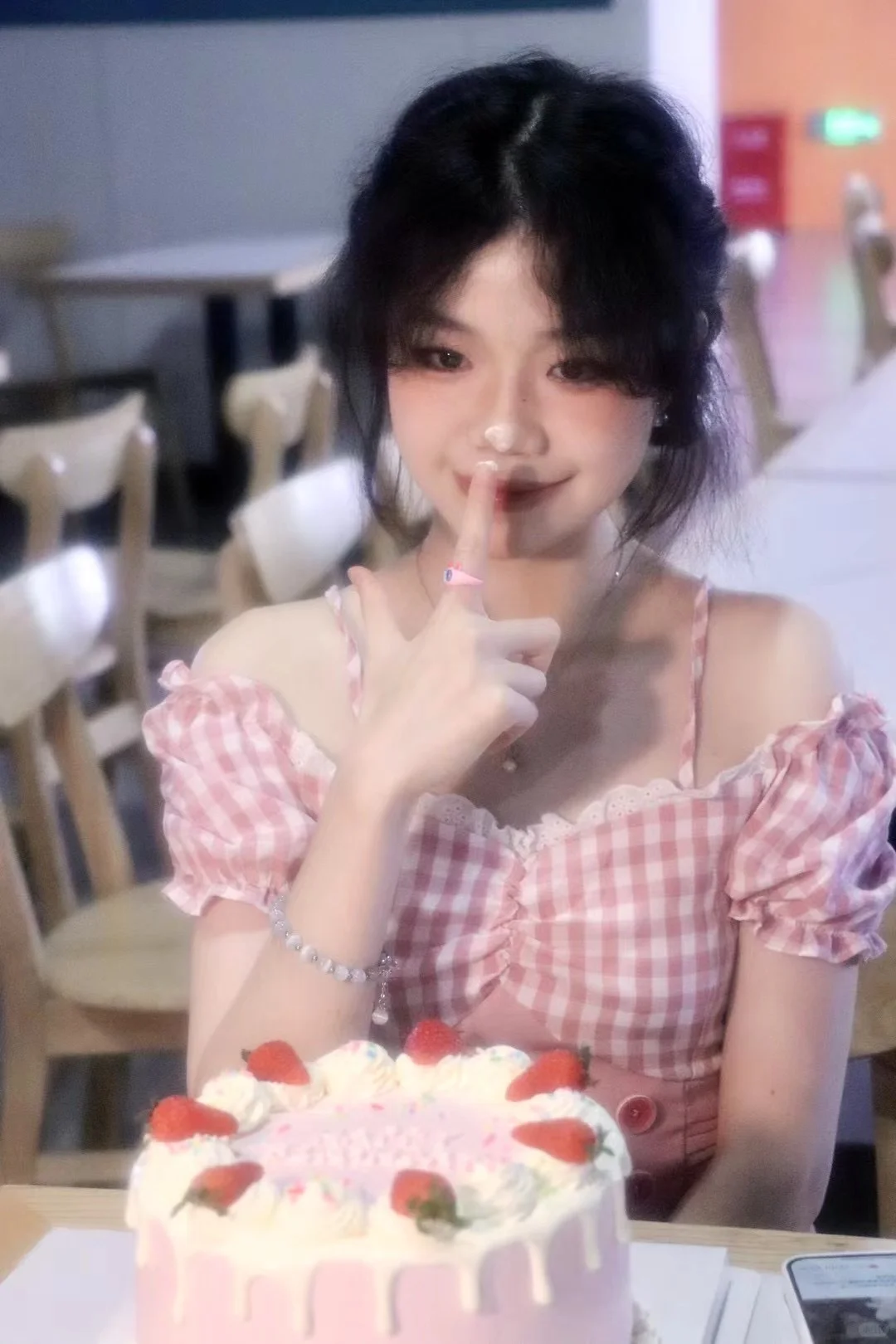 天啊 广州竟然还有这么甜的小偿模特！！