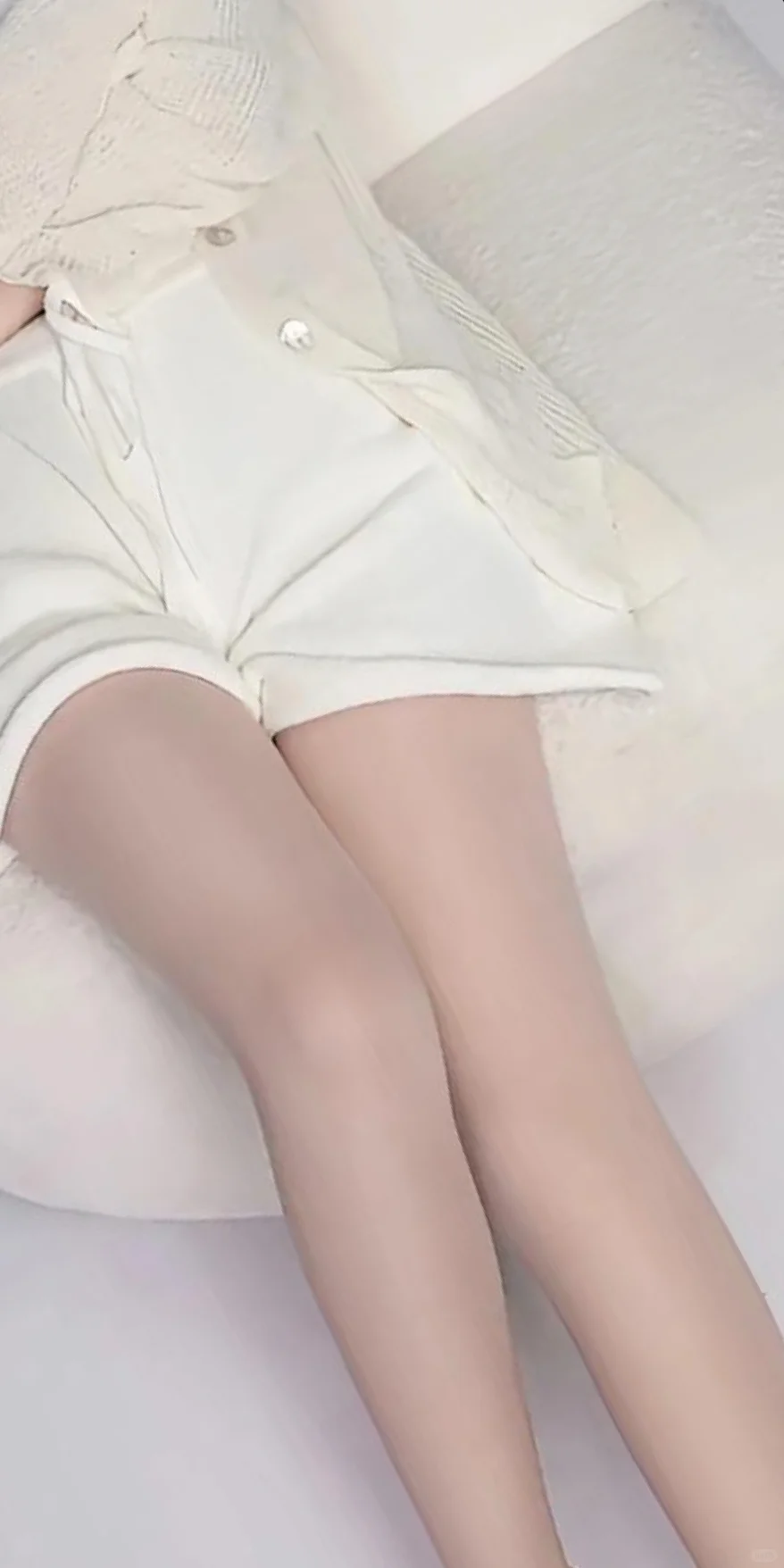 「李一桐高智姐系风穿搭分享⚪️温柔又干练