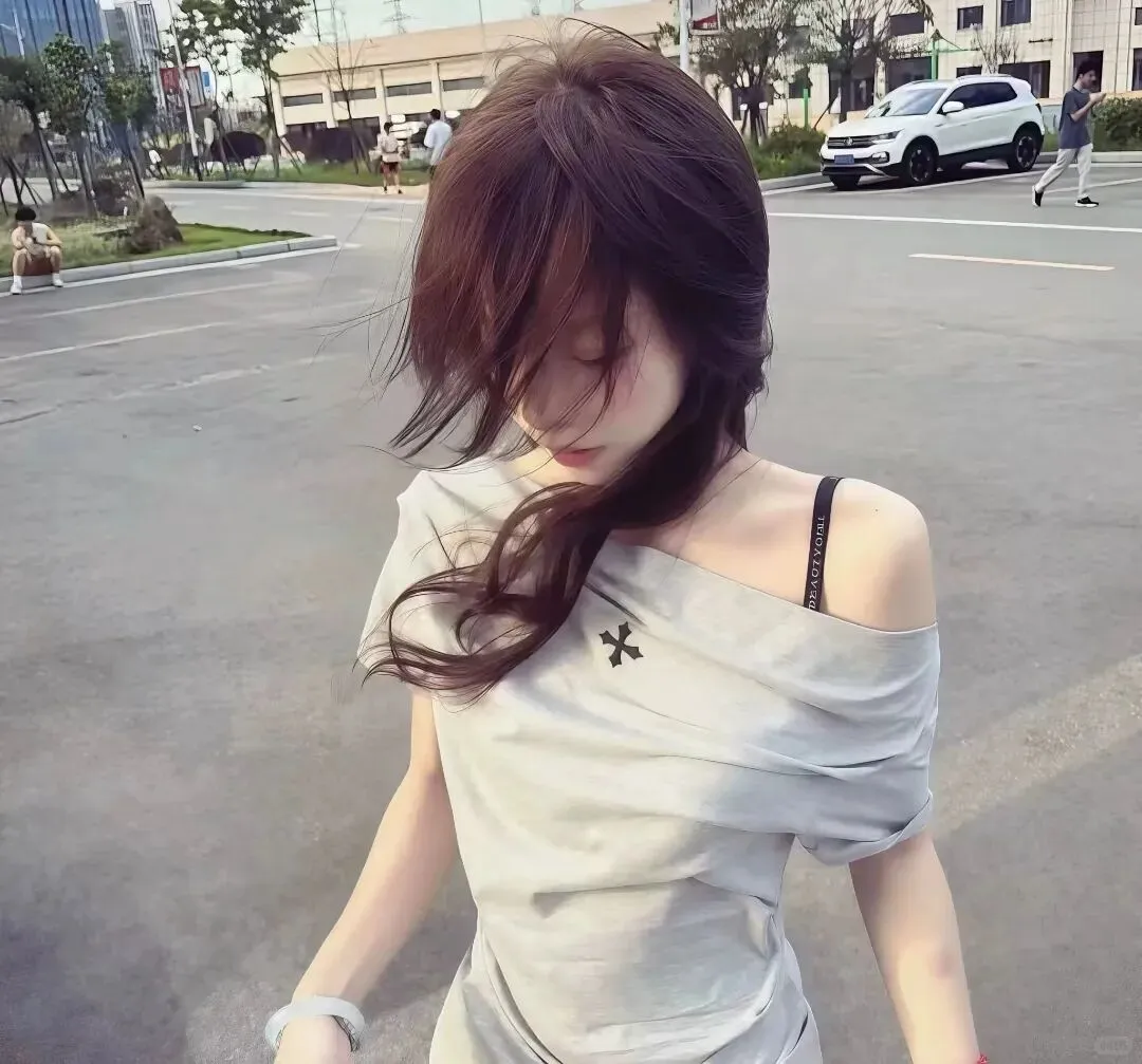 𝐒𝐡𝐚𝐫𝐞女头丨复古胶片感女头