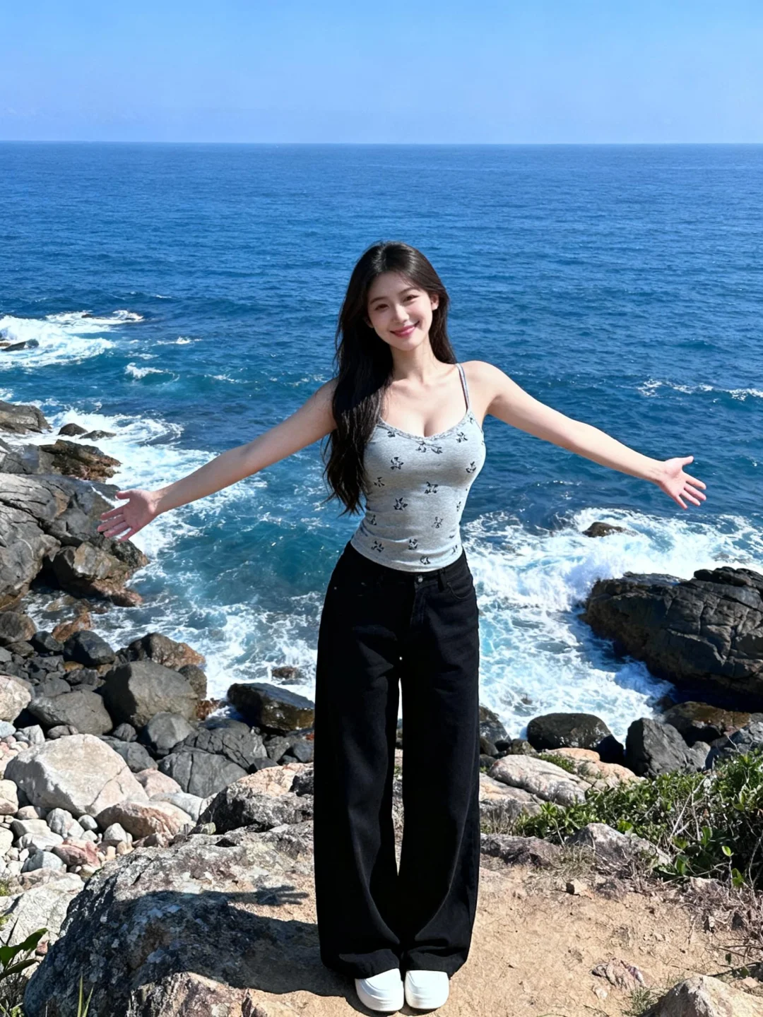 🌊辣妹穿搭｜吊带的松弛感拿捏住了！