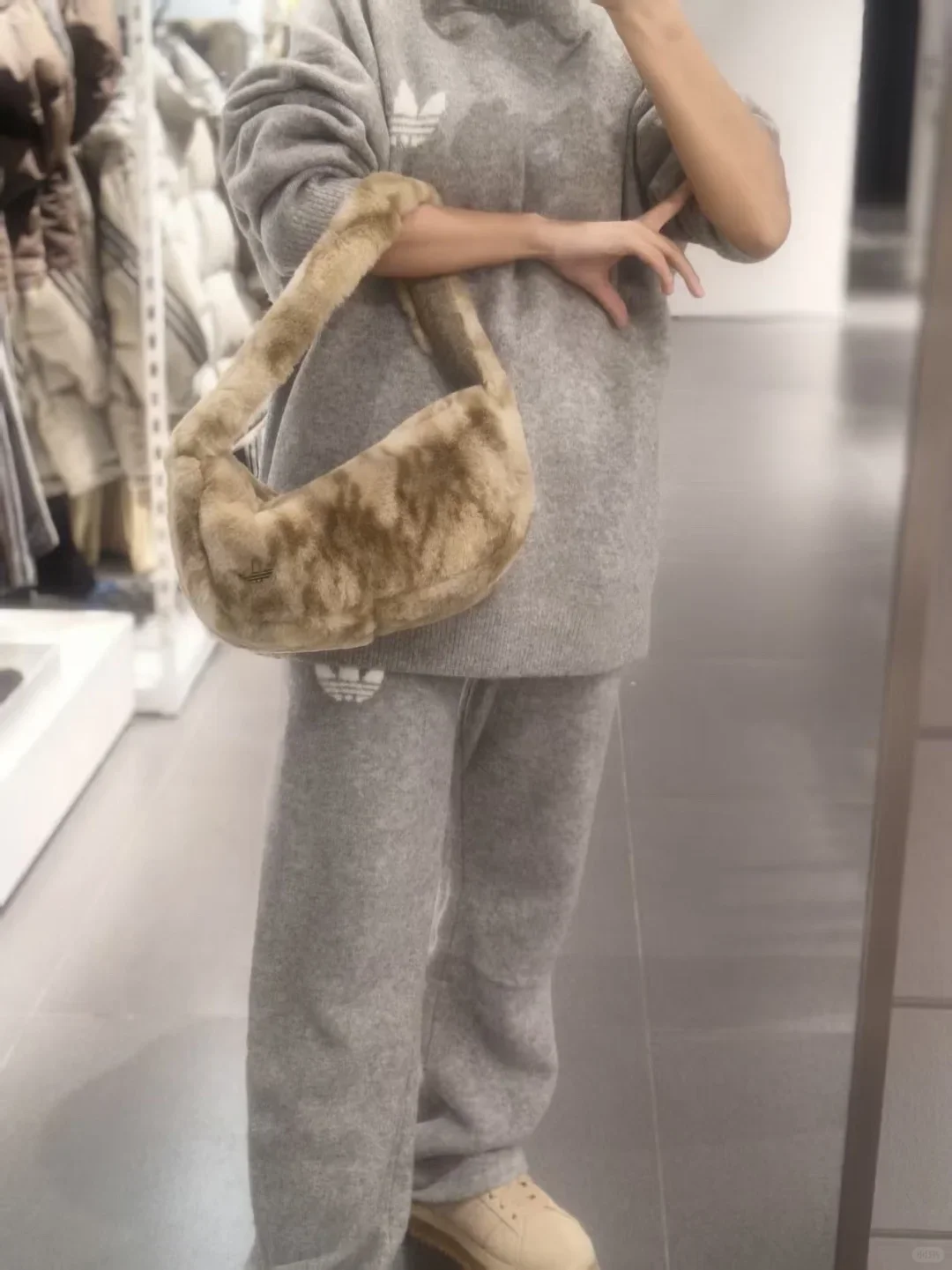 三叶草新款运动套装|灰色系搭配