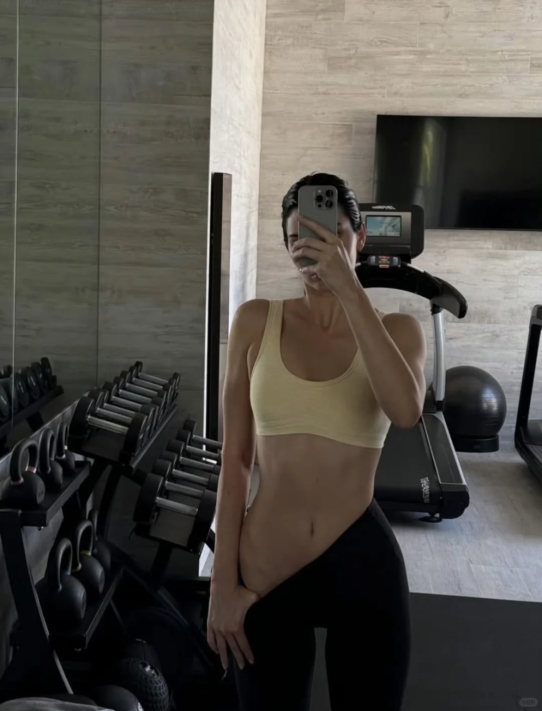 显化身材kdy💐｜我天生拥有9头身黄金比例