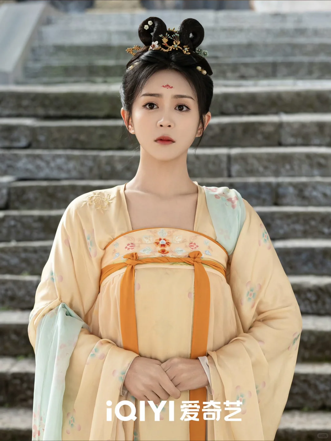 古装剧封神时刻✨女明星齐胸襦裙造型yyds