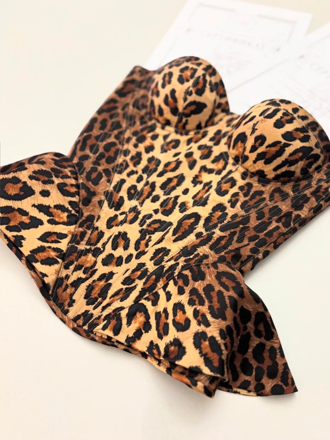 87Pv｜豹纹复古优雅