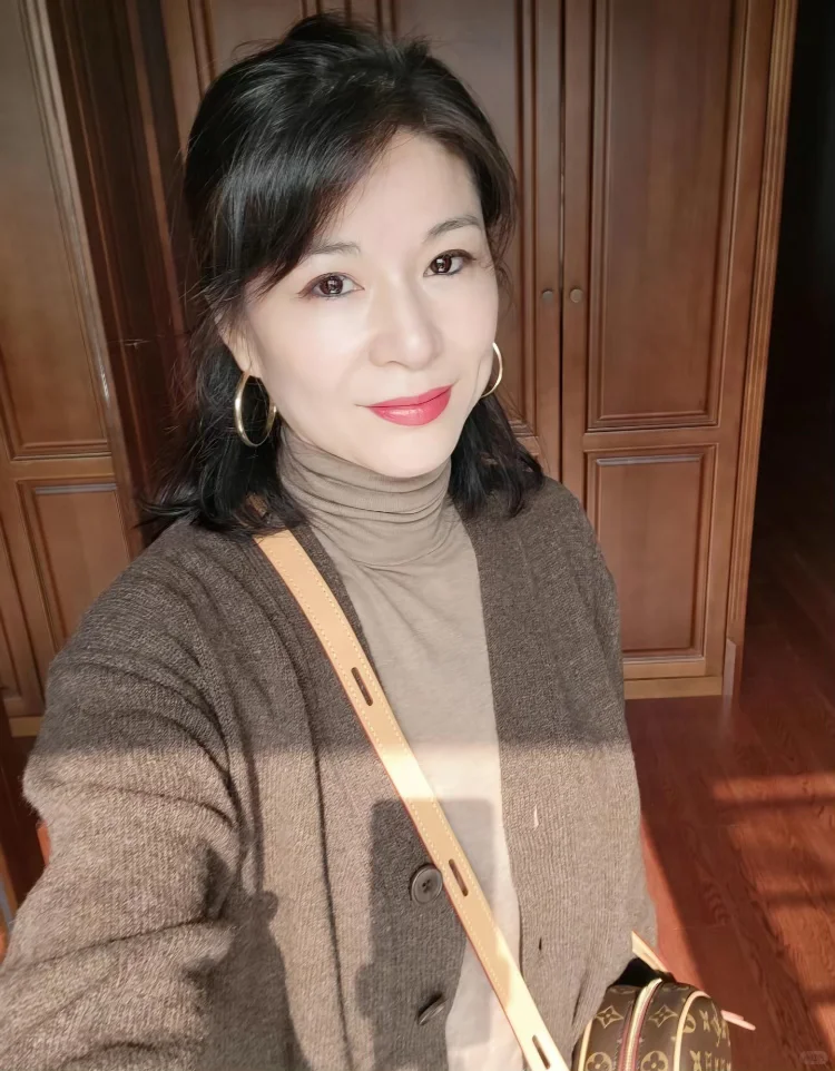 80后 你们都长什么样？我看着像80后的吗