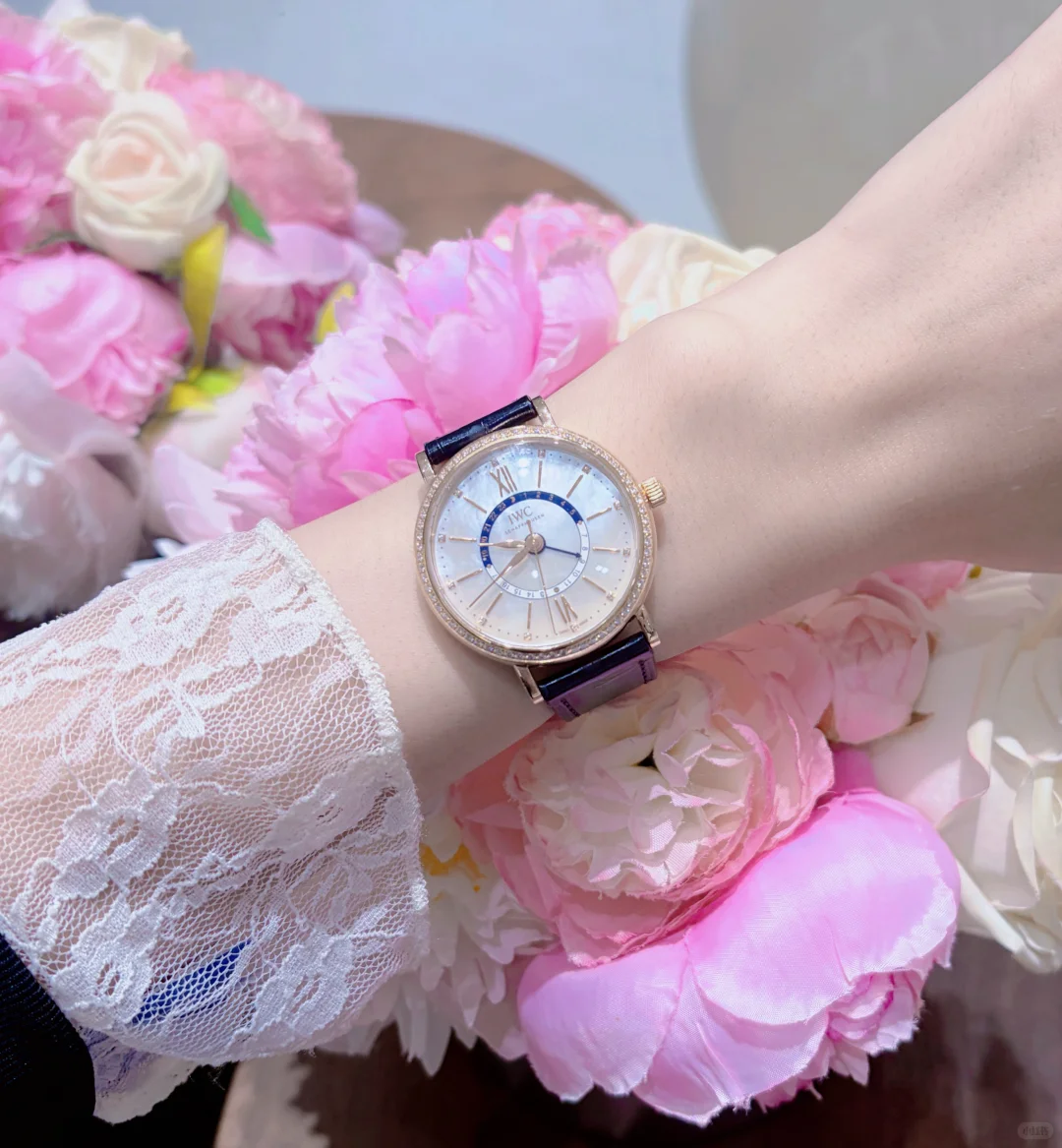 🥳万国柏涛菲诺，贝母金大气而精致！