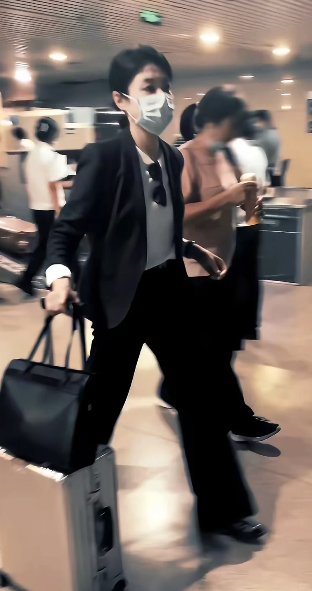 我那迷人的体制内女领导