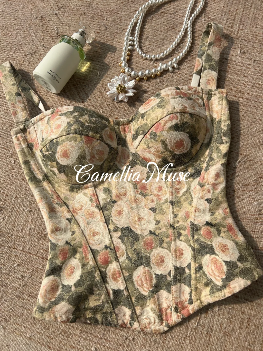 山茶缪斯｜新古典花卉鱼骨胸衣