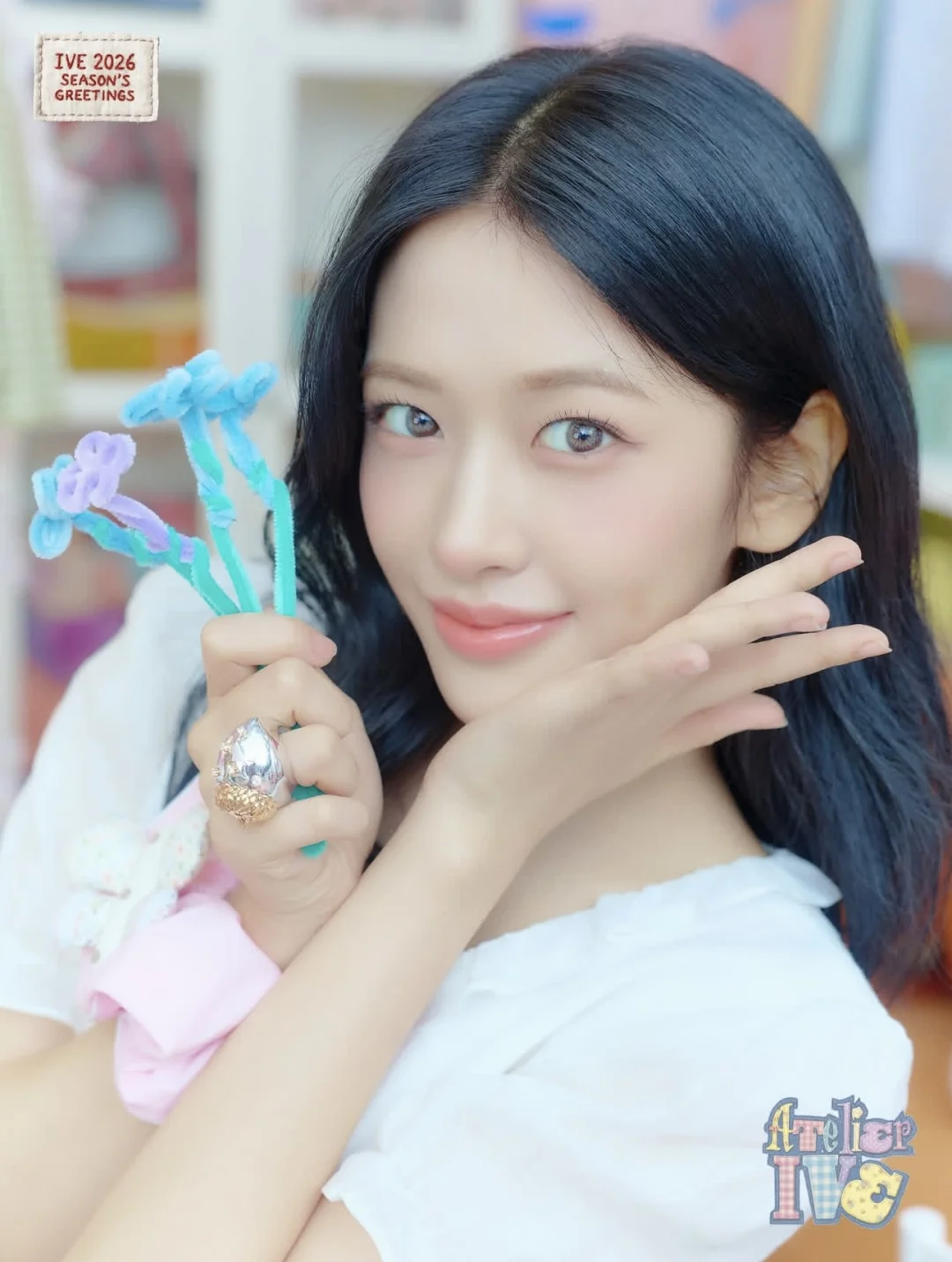 IVE.2026 season's greetings！