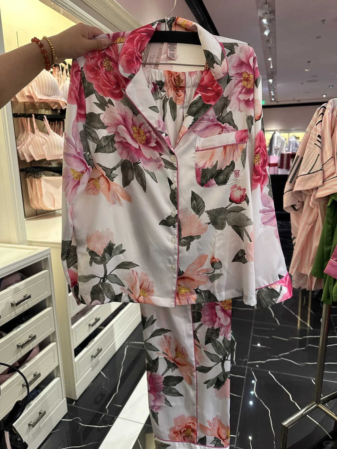 维密 春天的气息🍃