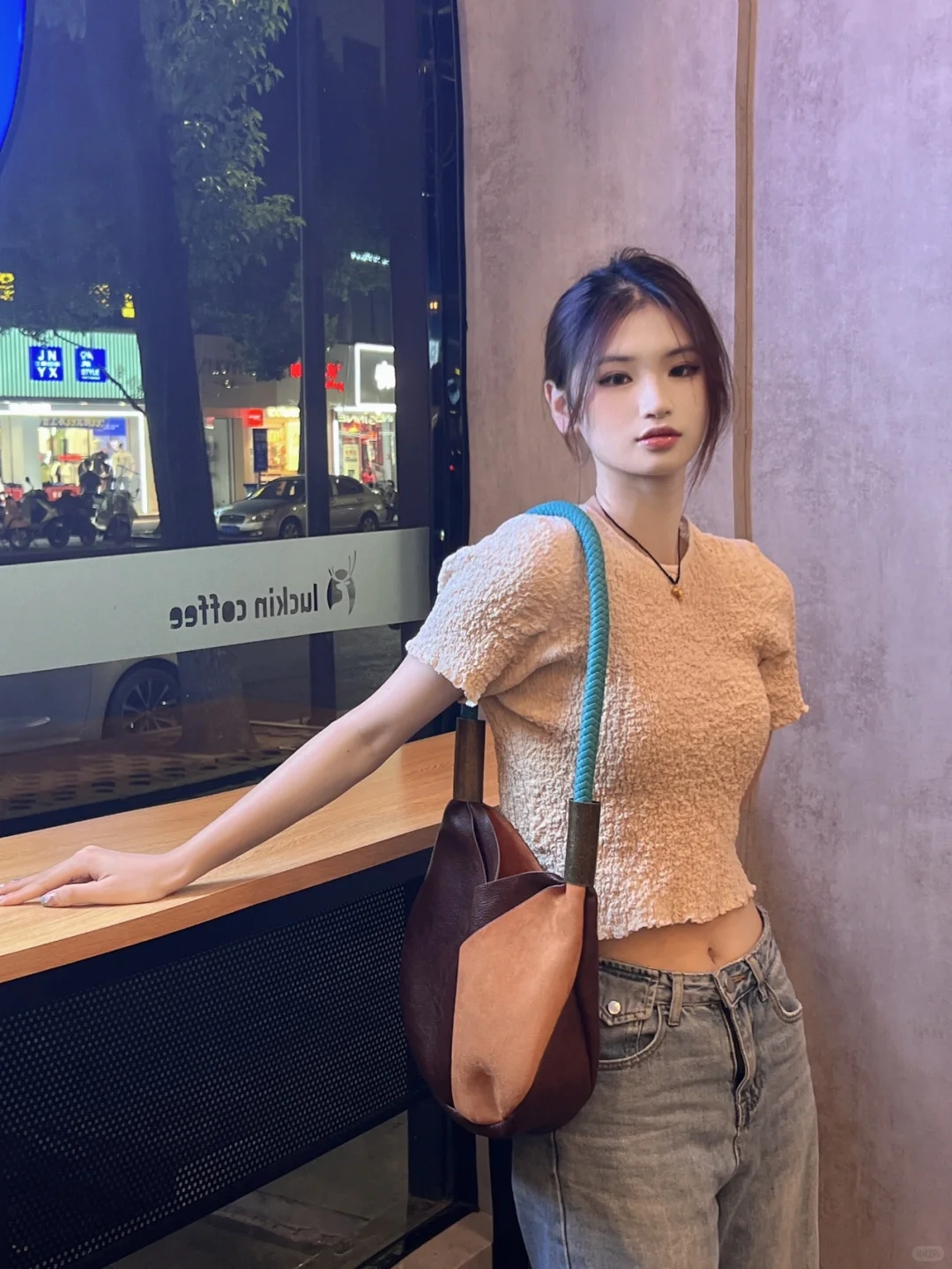 悟到ab嫩模妆啦