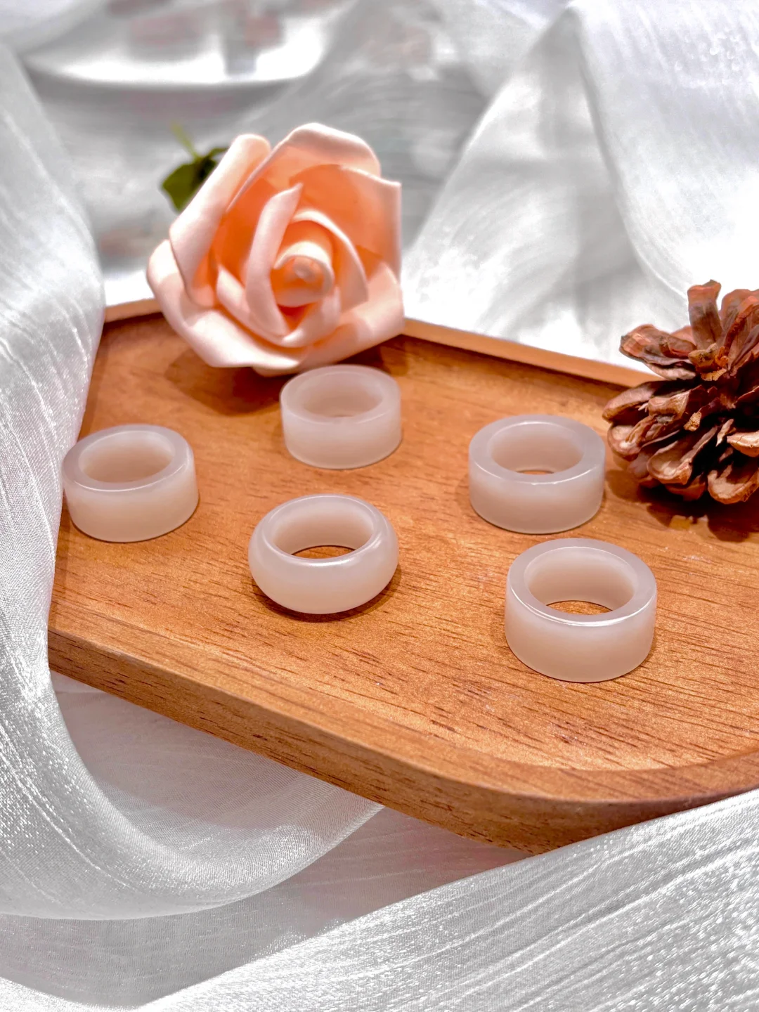 藕粉纯欲温柔风