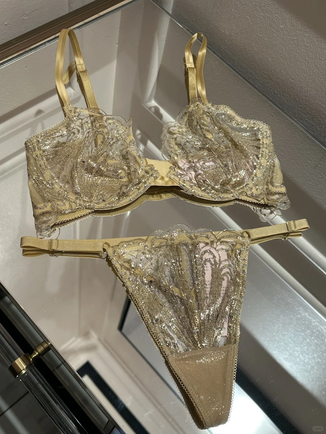 维密 初光之颂✨✨✨✨✨✨